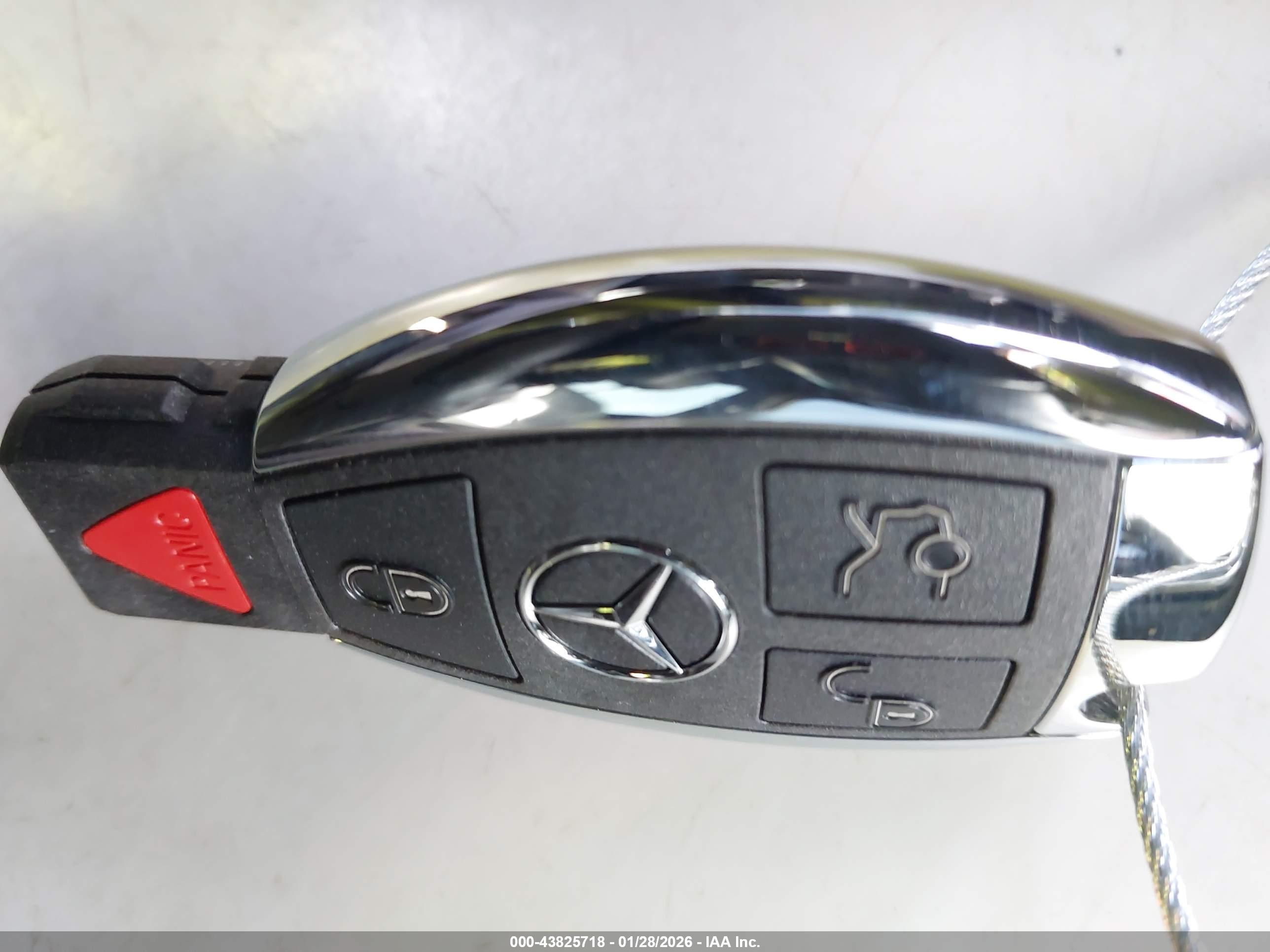 MERCEDES-BENZ S image 11