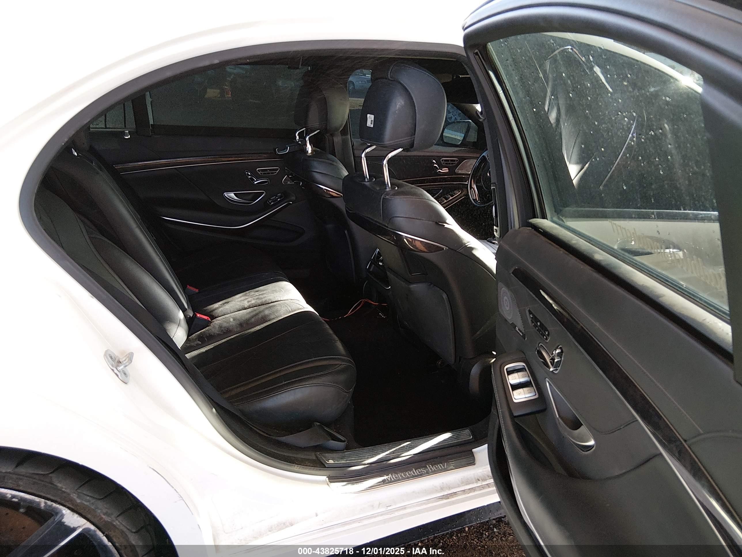 MERCEDES-BENZ S image 8