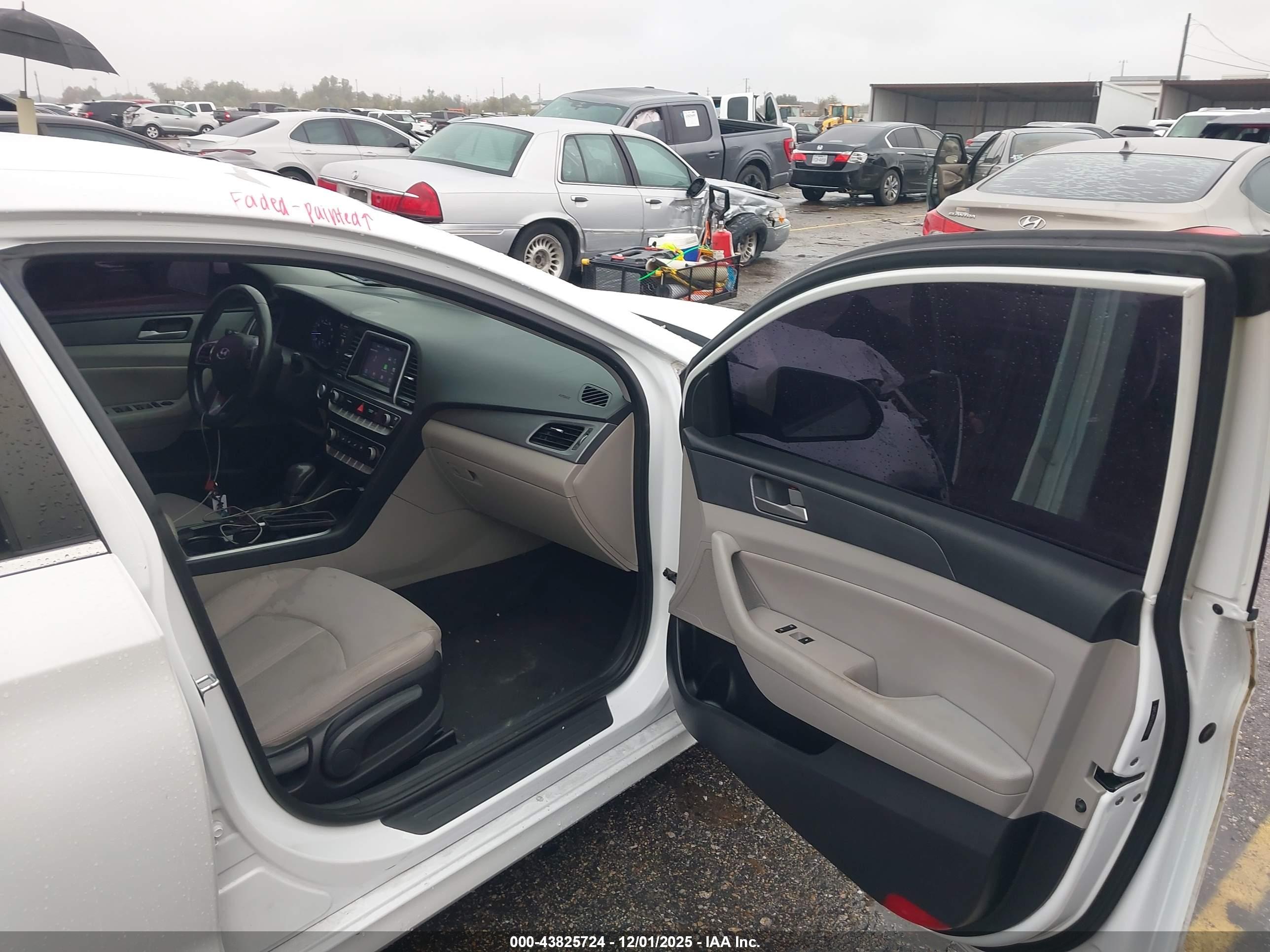 HYUNDAI SONATA image 5
