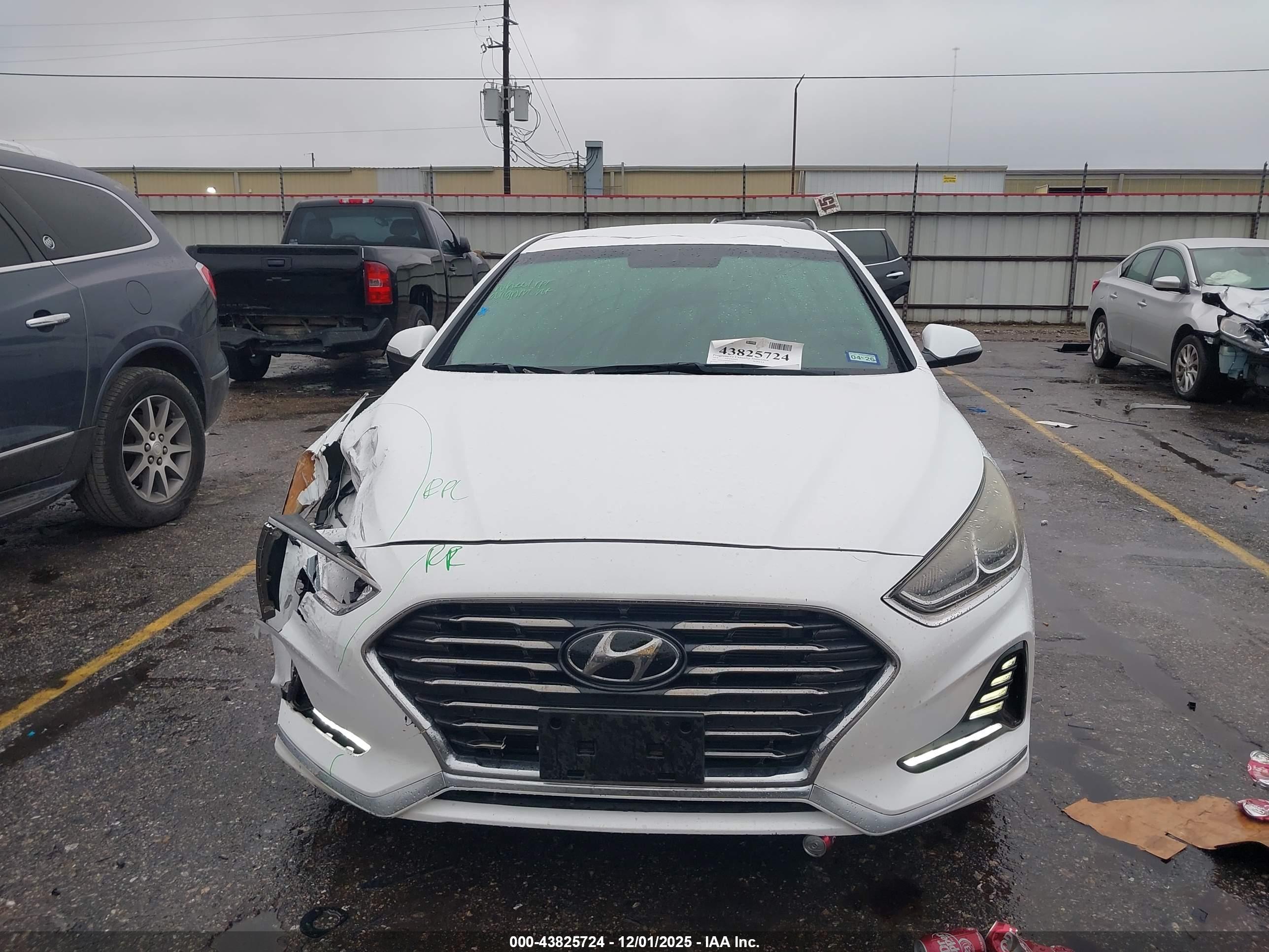 HYUNDAI SONATA image 6