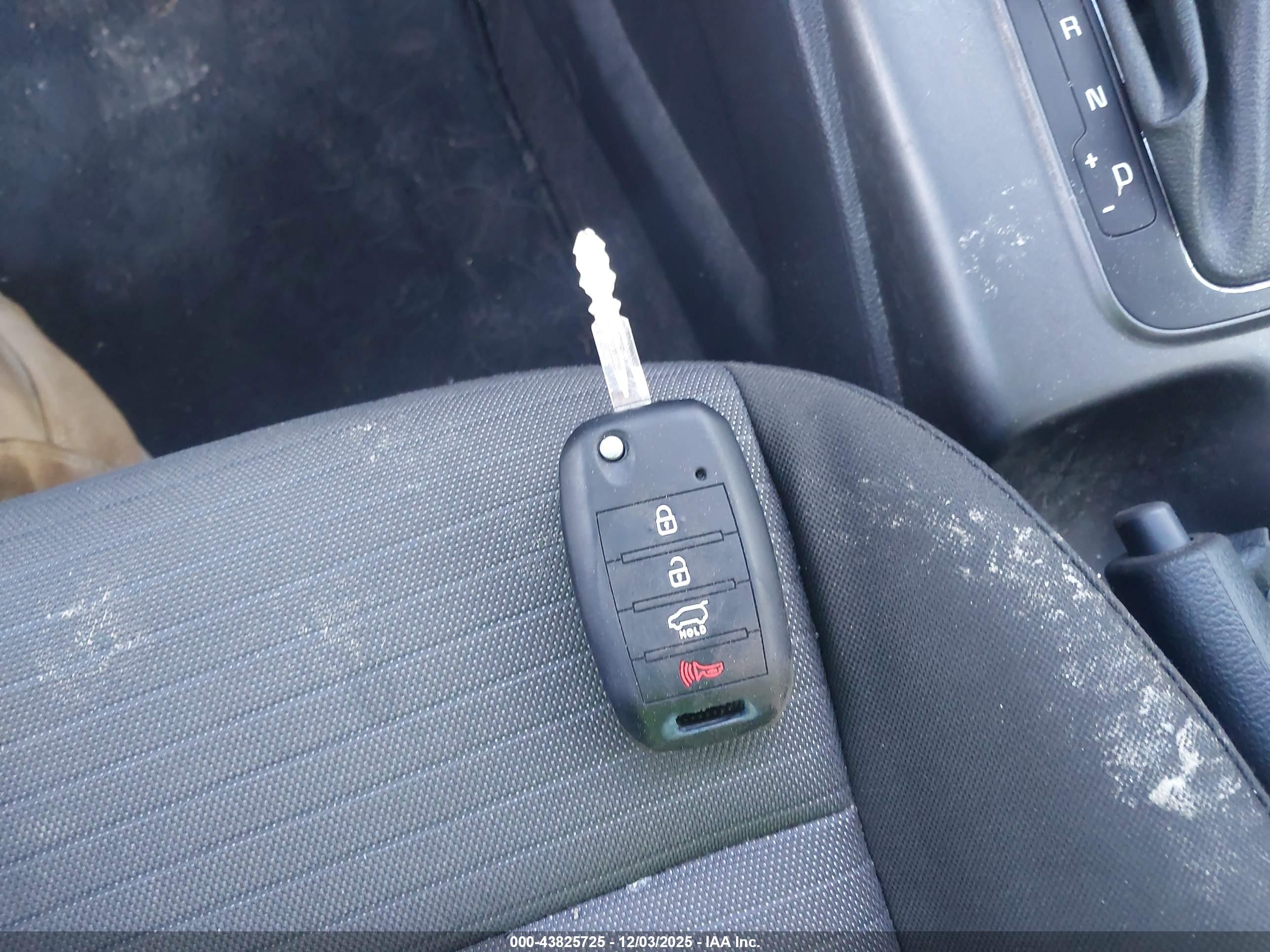 KIA FORTE image 11