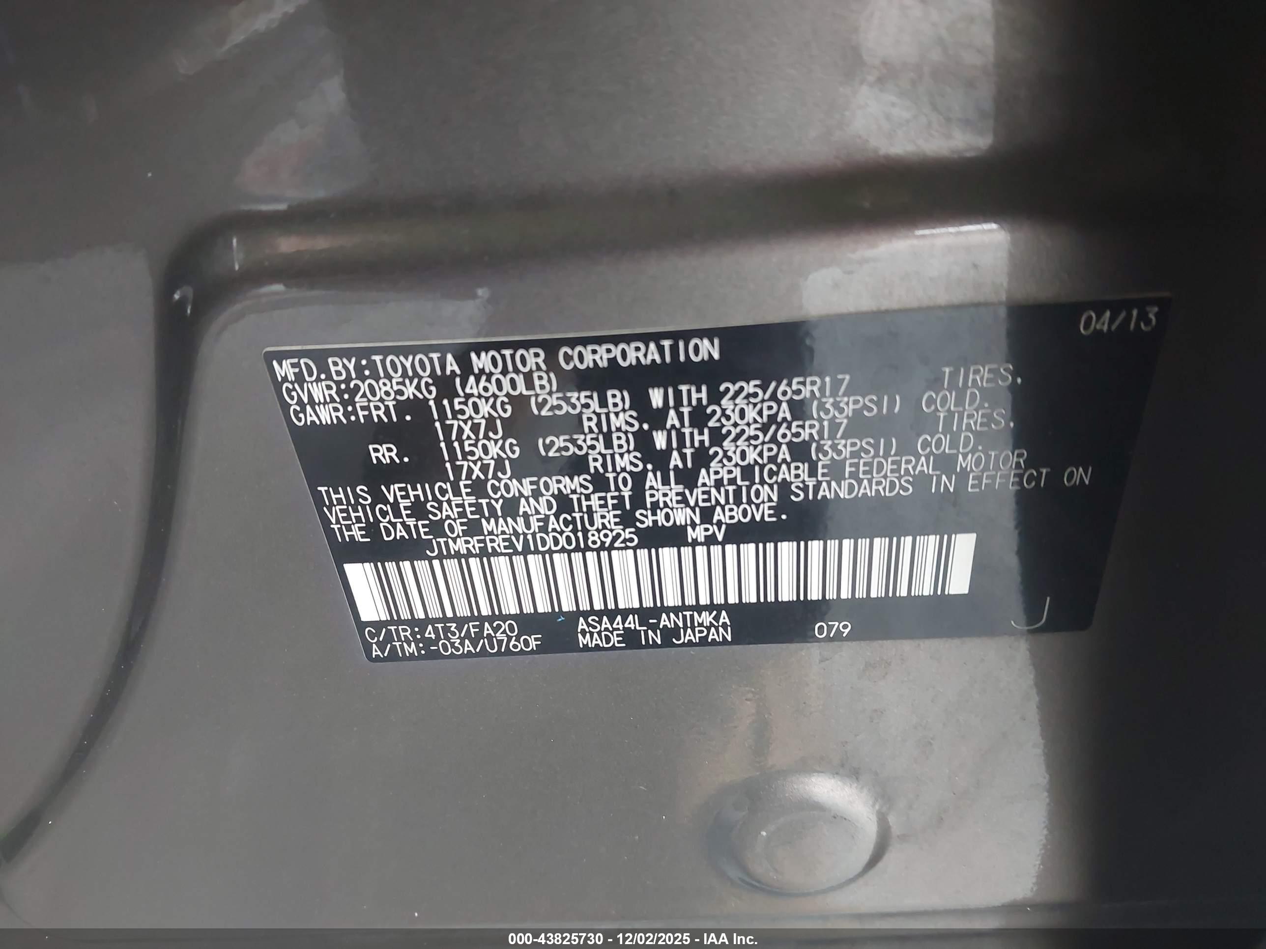 TOYOTA RAV4 image 9