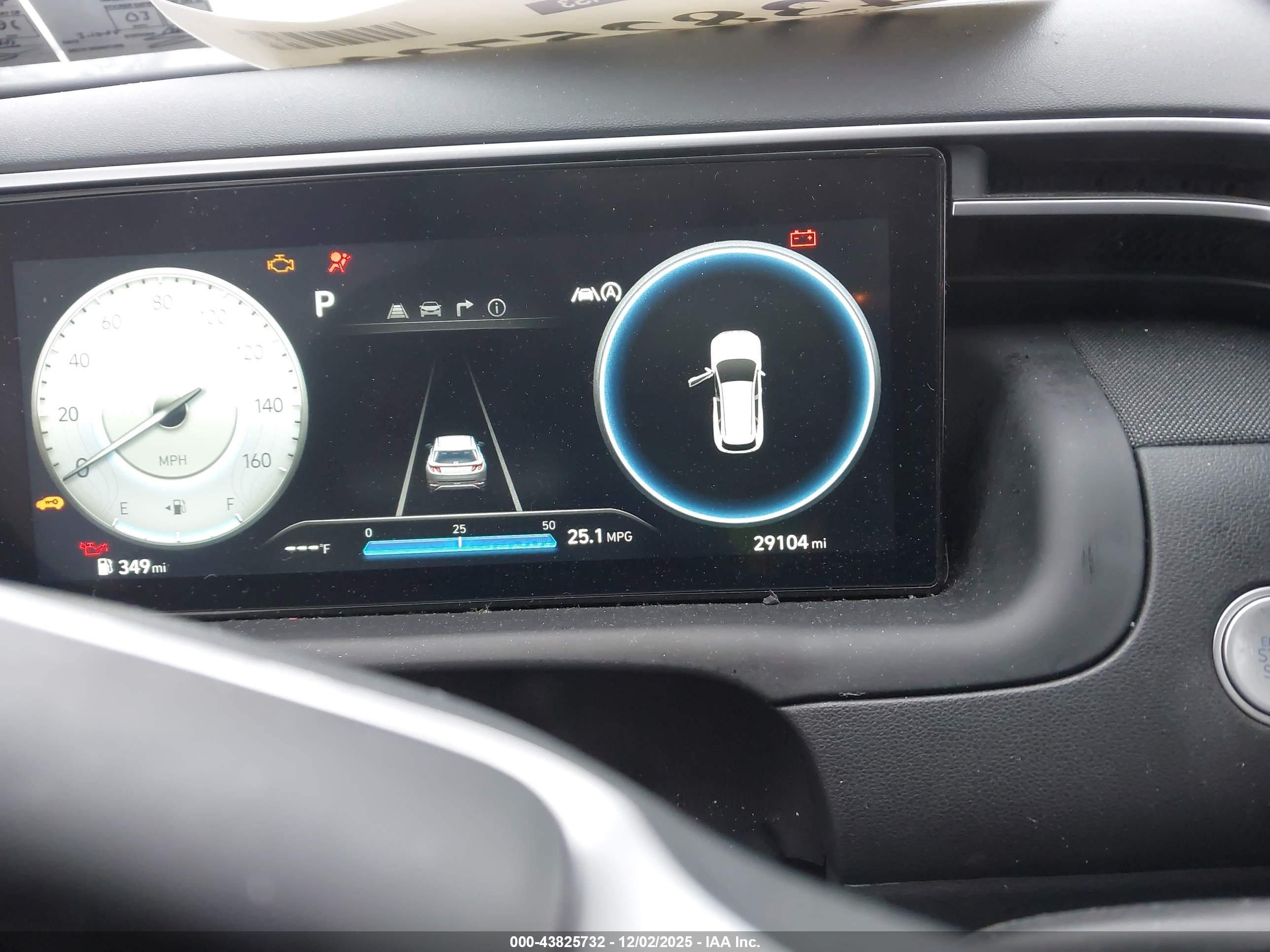 HYUNDAI TUCSON image 7