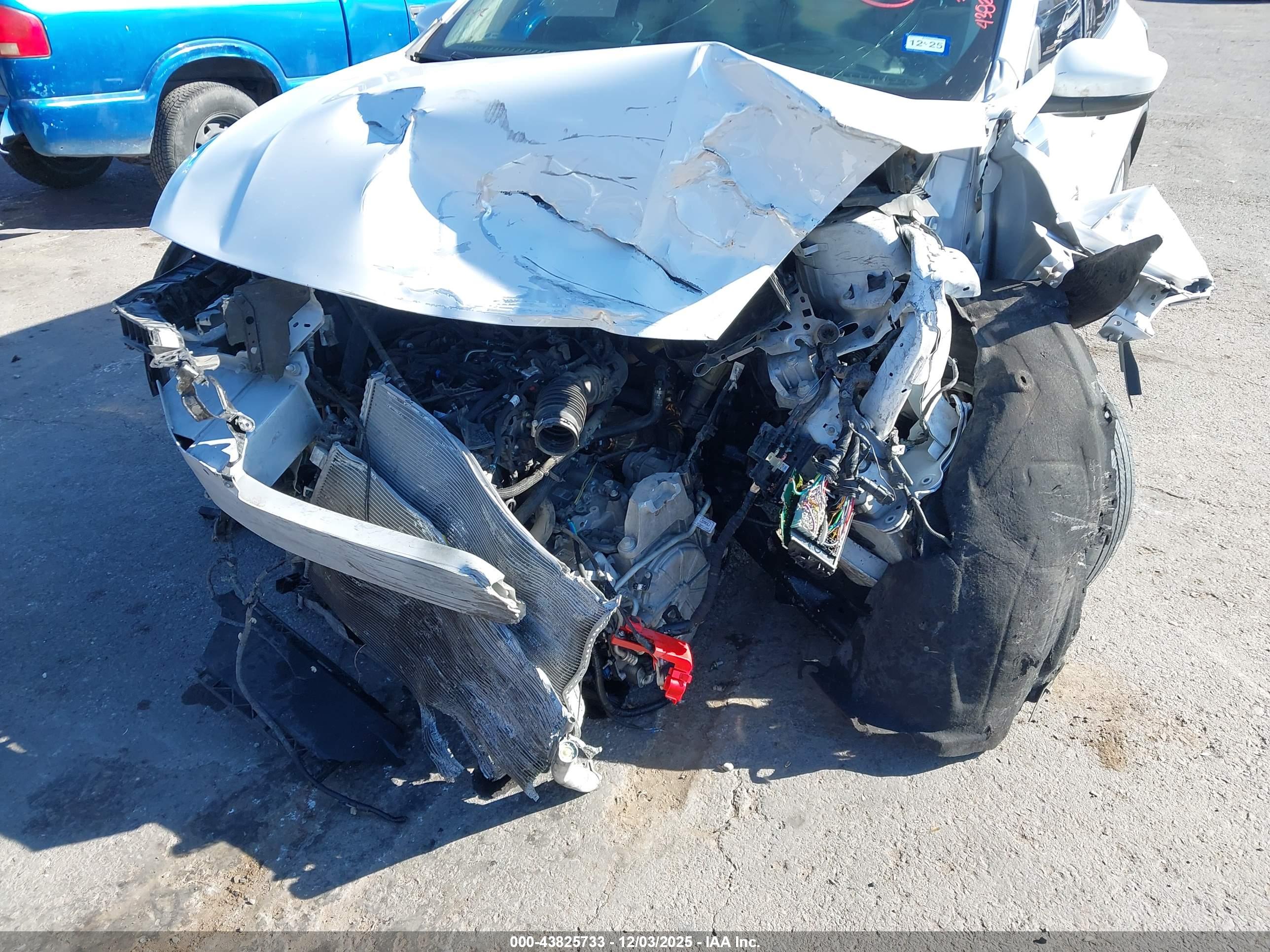 FORD ESCAPE image 6