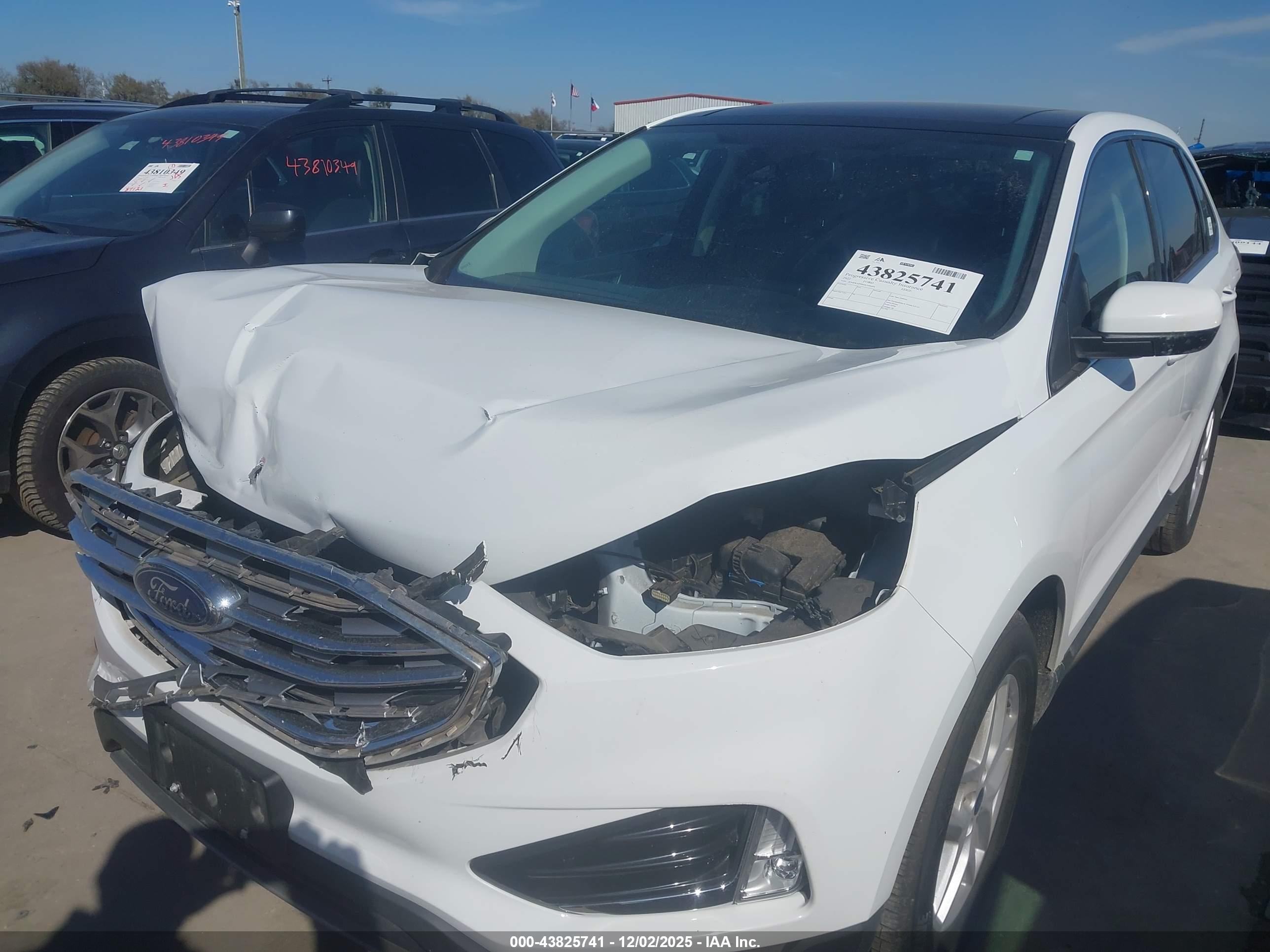 FORD EDGE image 2