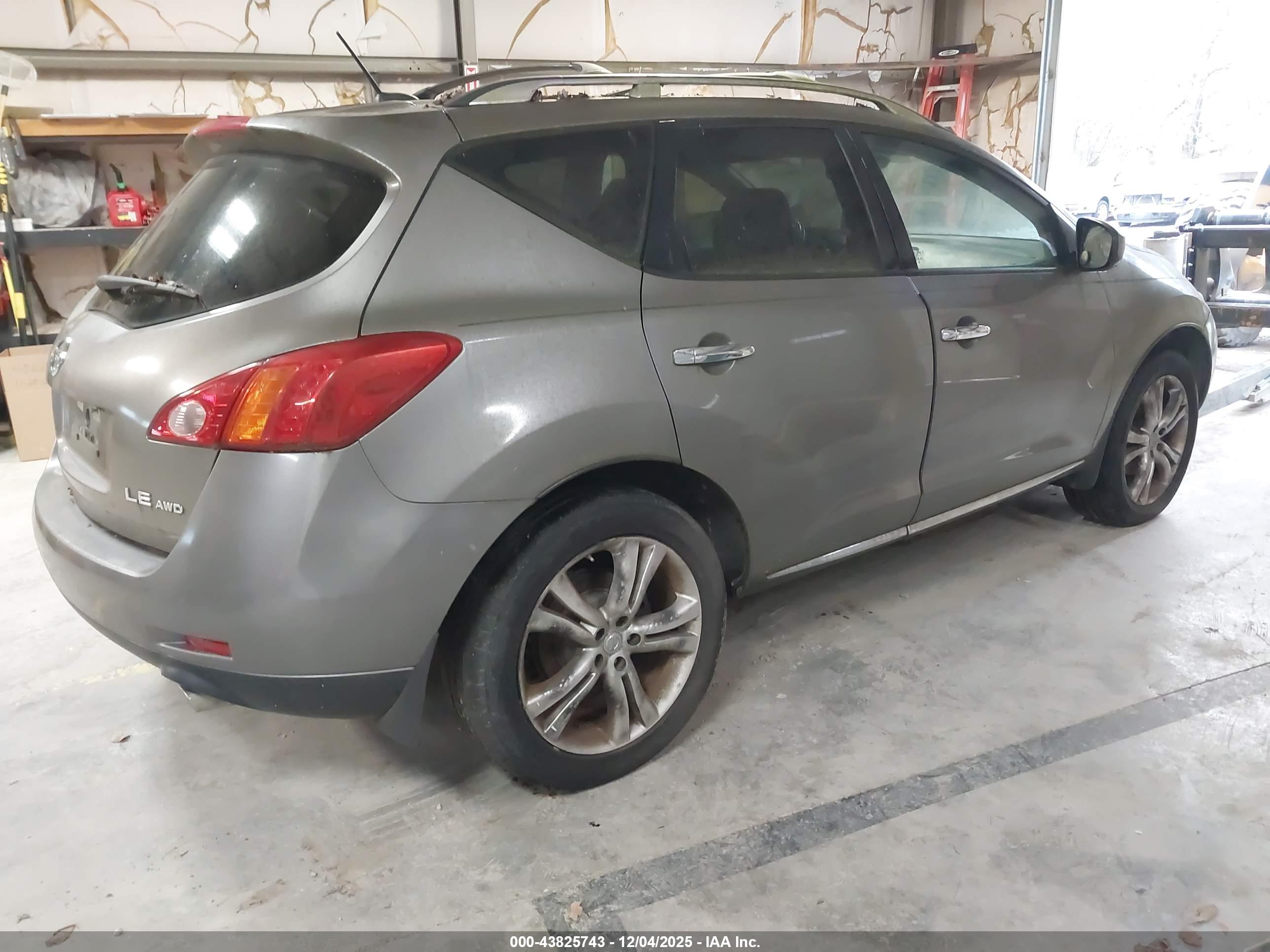 NISSAN MURANO image 4