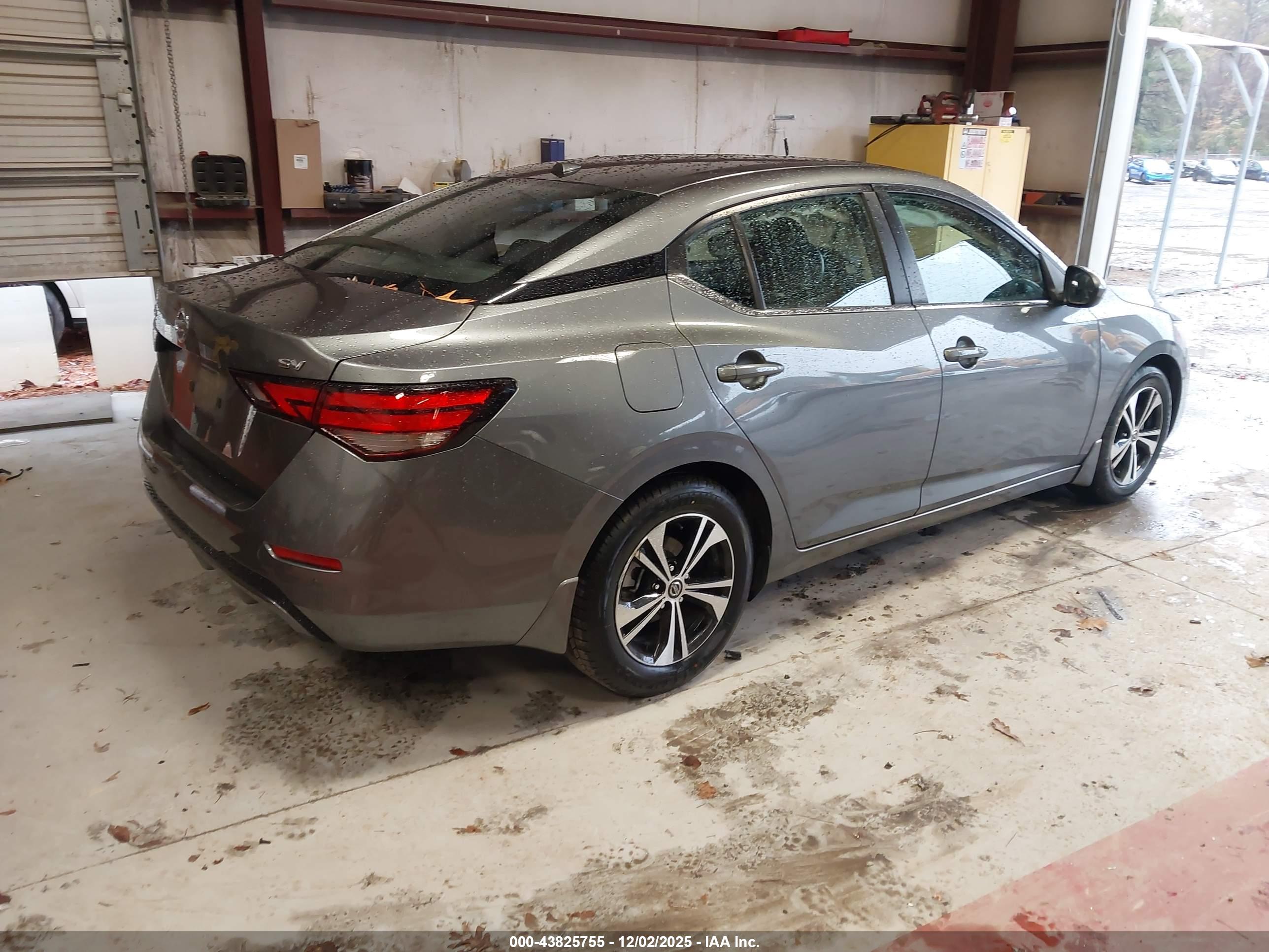 NISSAN SENTRA image 4