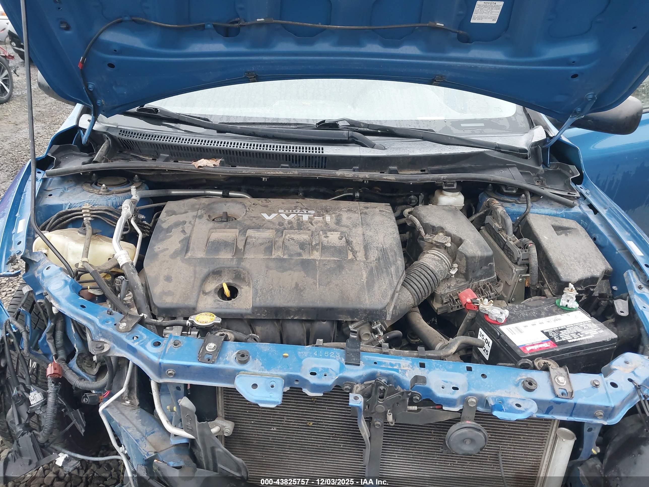 TOYOTA COROLLA image 10