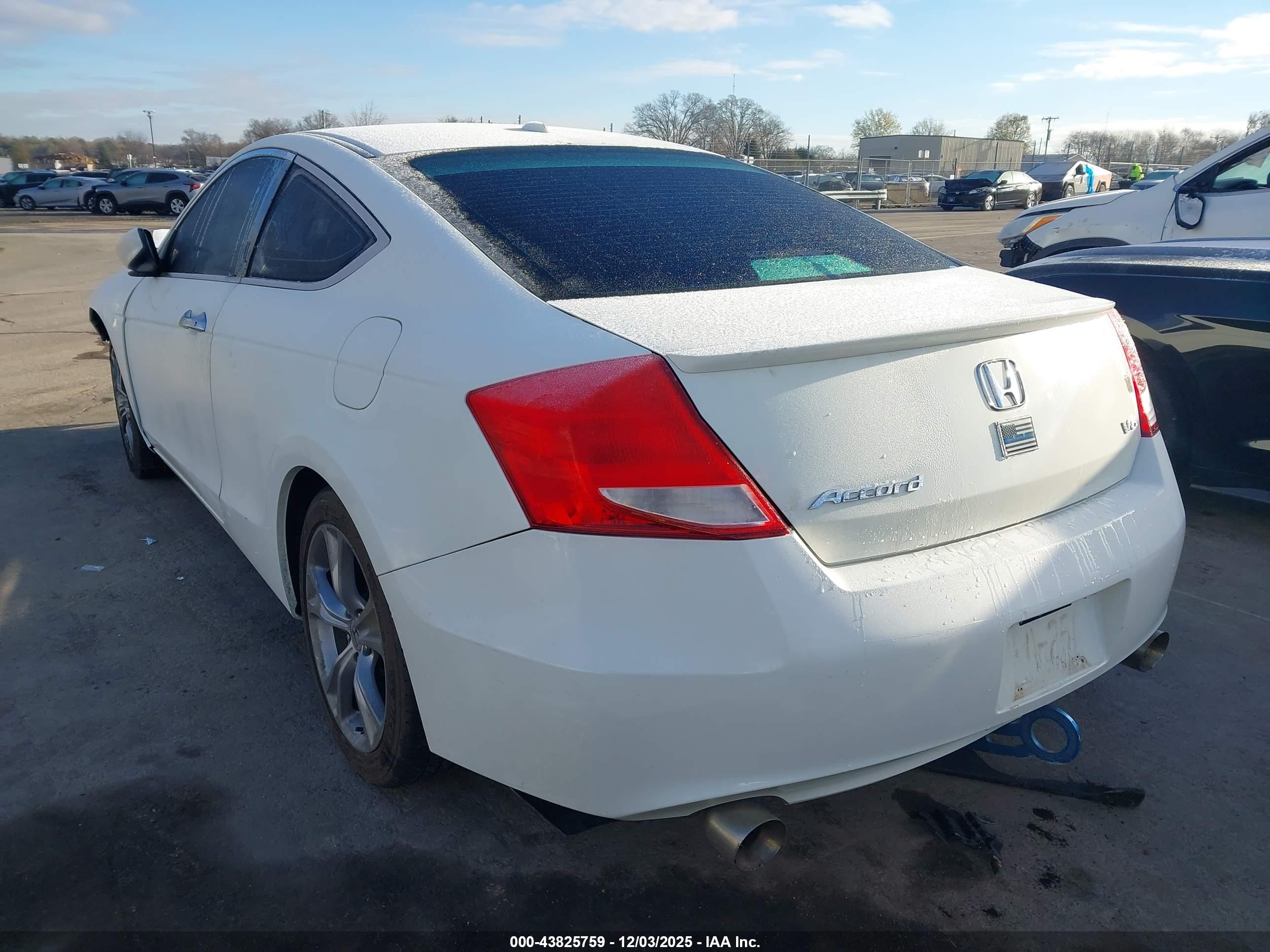 HONDA ACCORD image 3