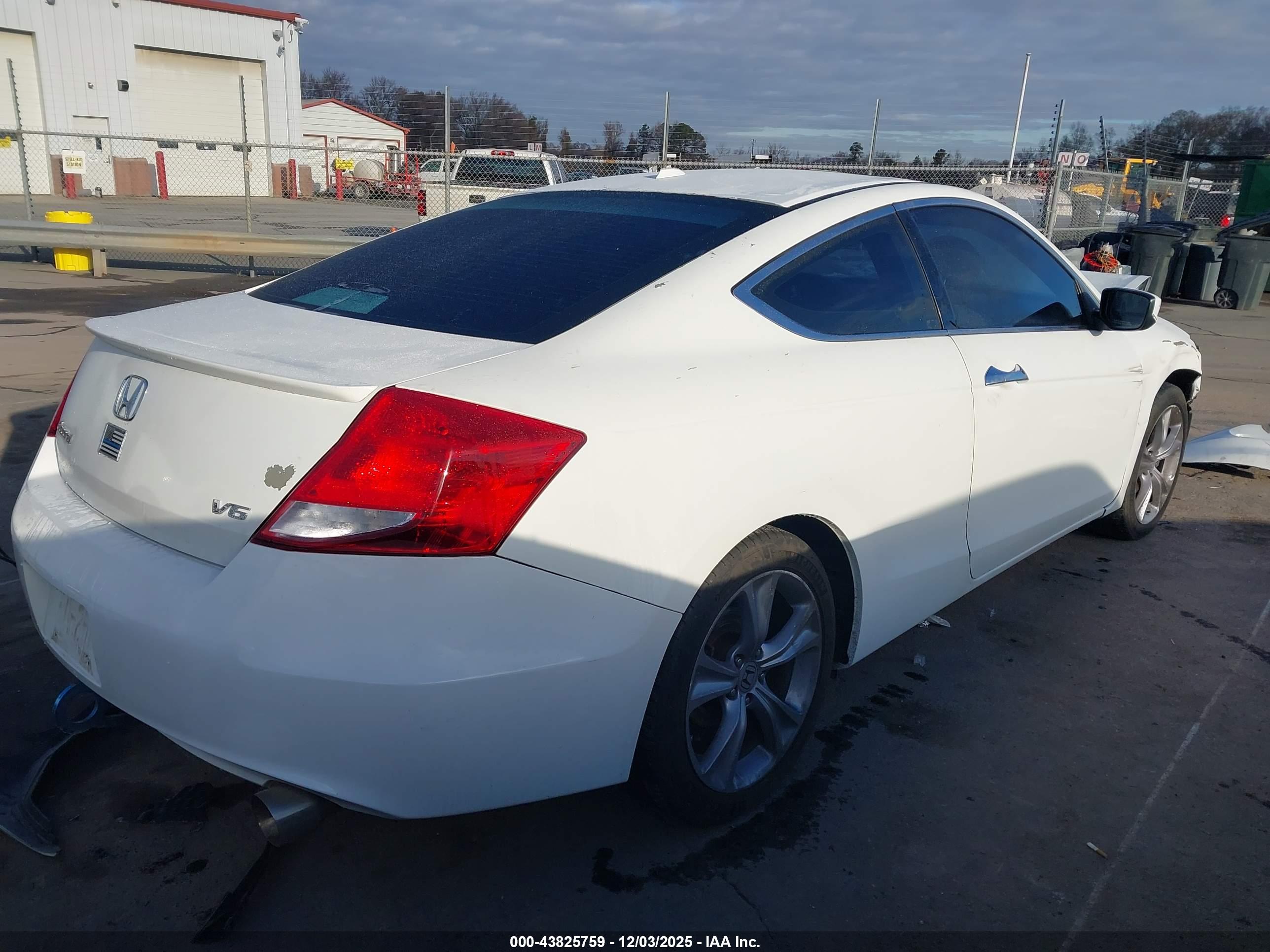 HONDA ACCORD image 4
