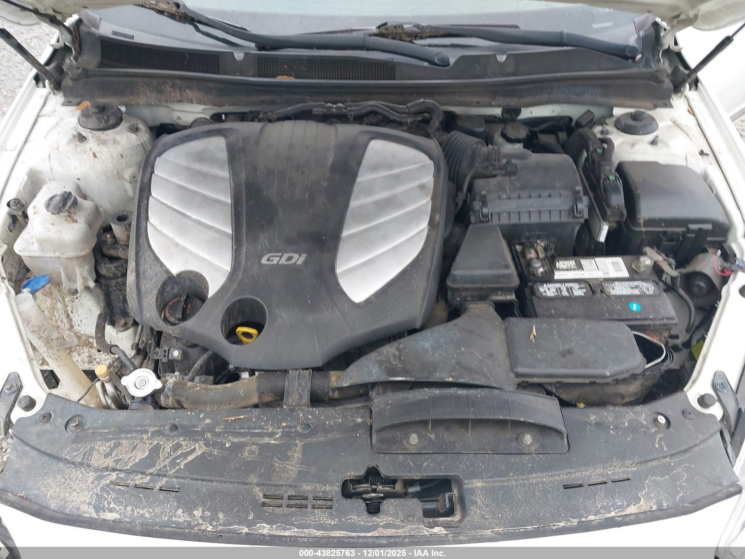 KIA CADENZA image 10