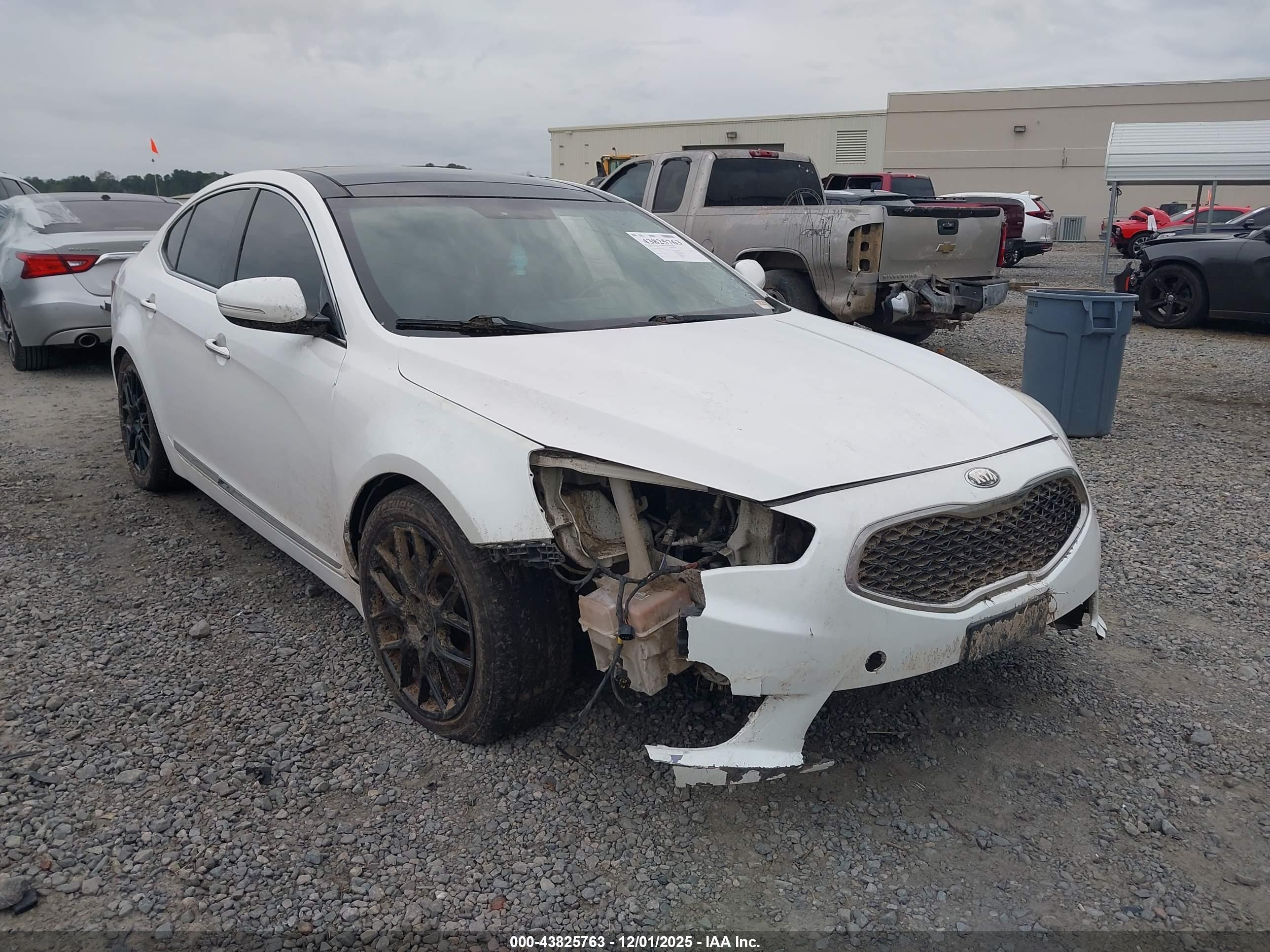 KIA CADENZA image 6