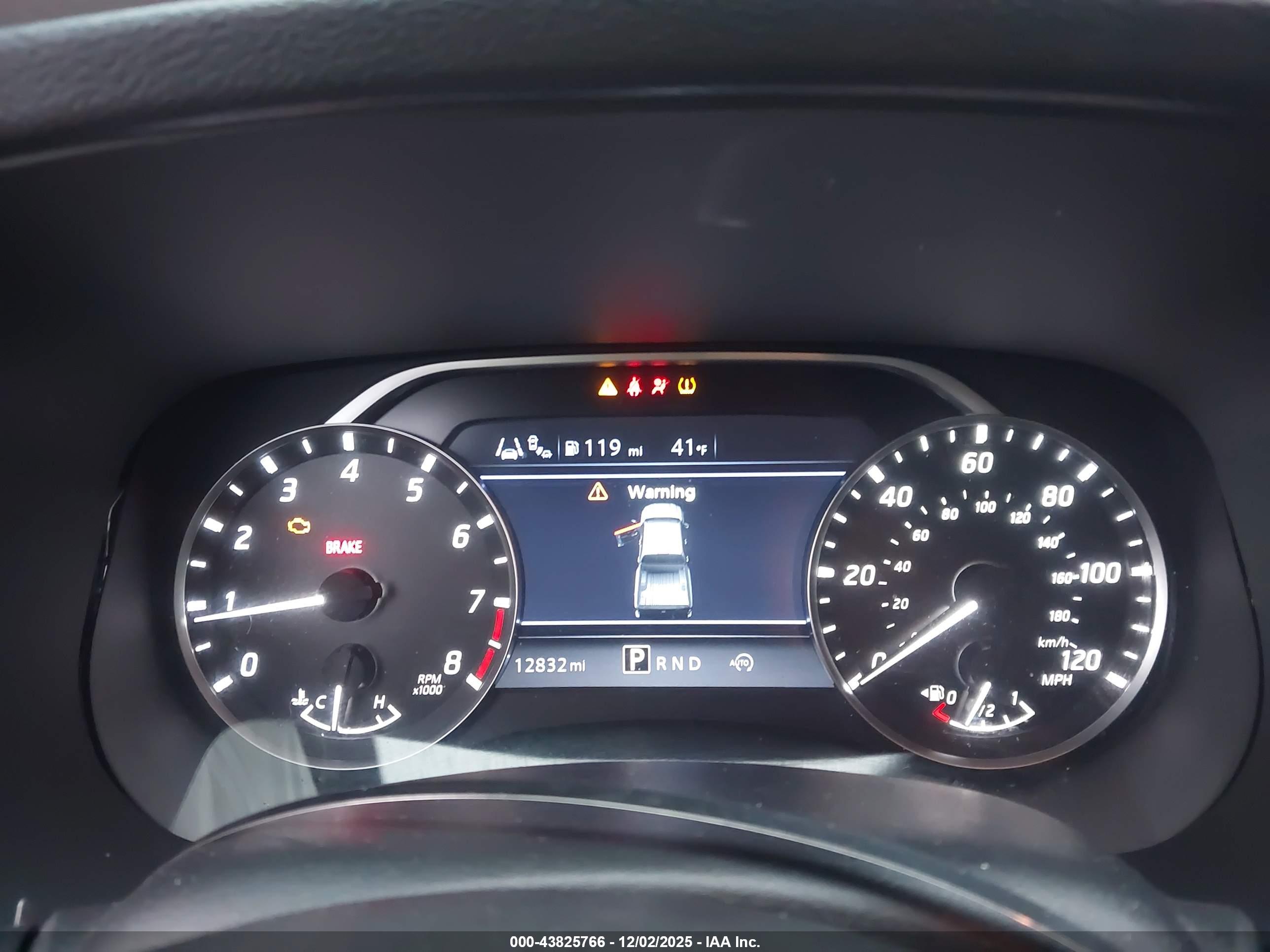 NISSAN FRONTIER image 7
