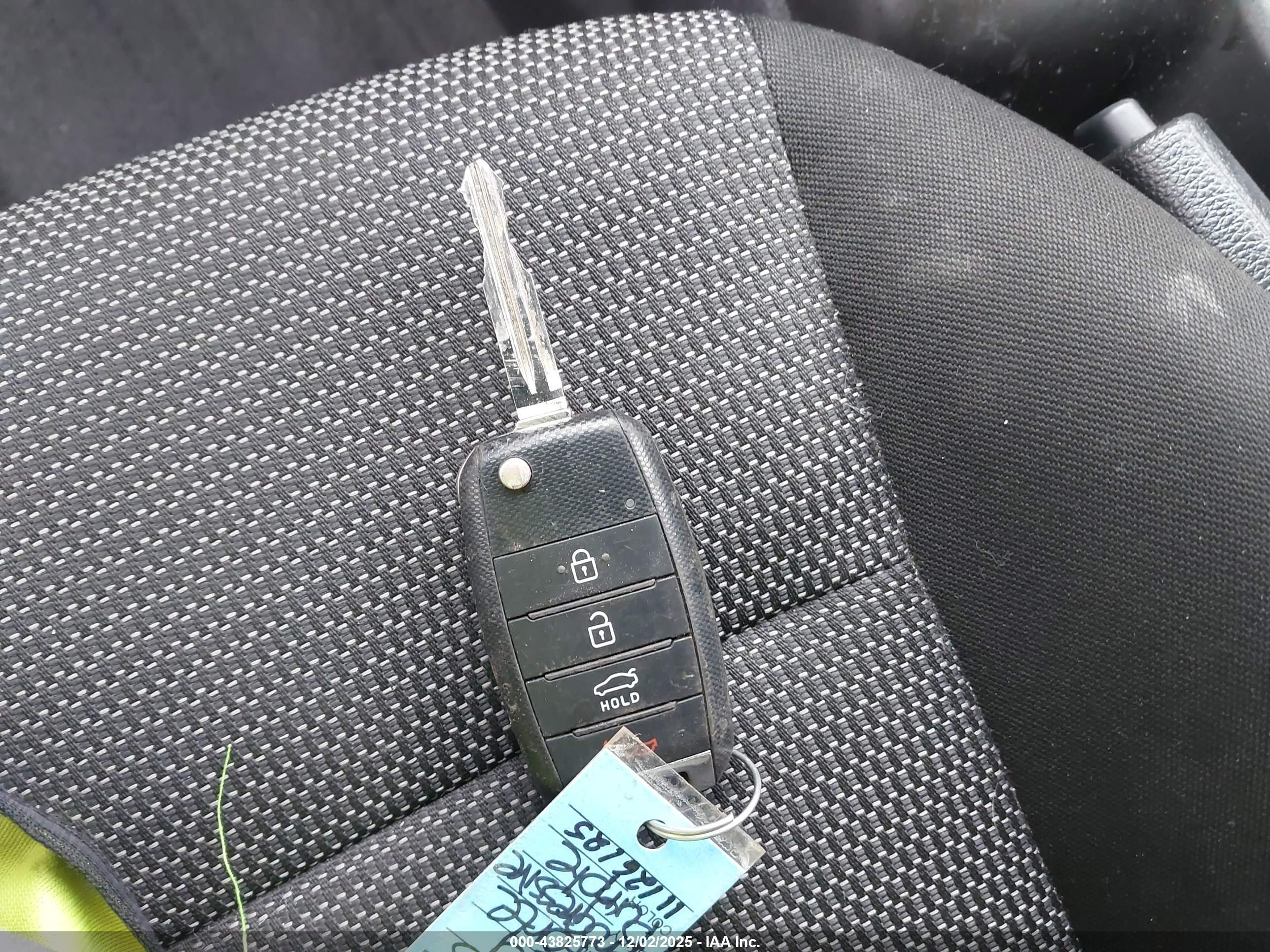 KIA FORTE image 11