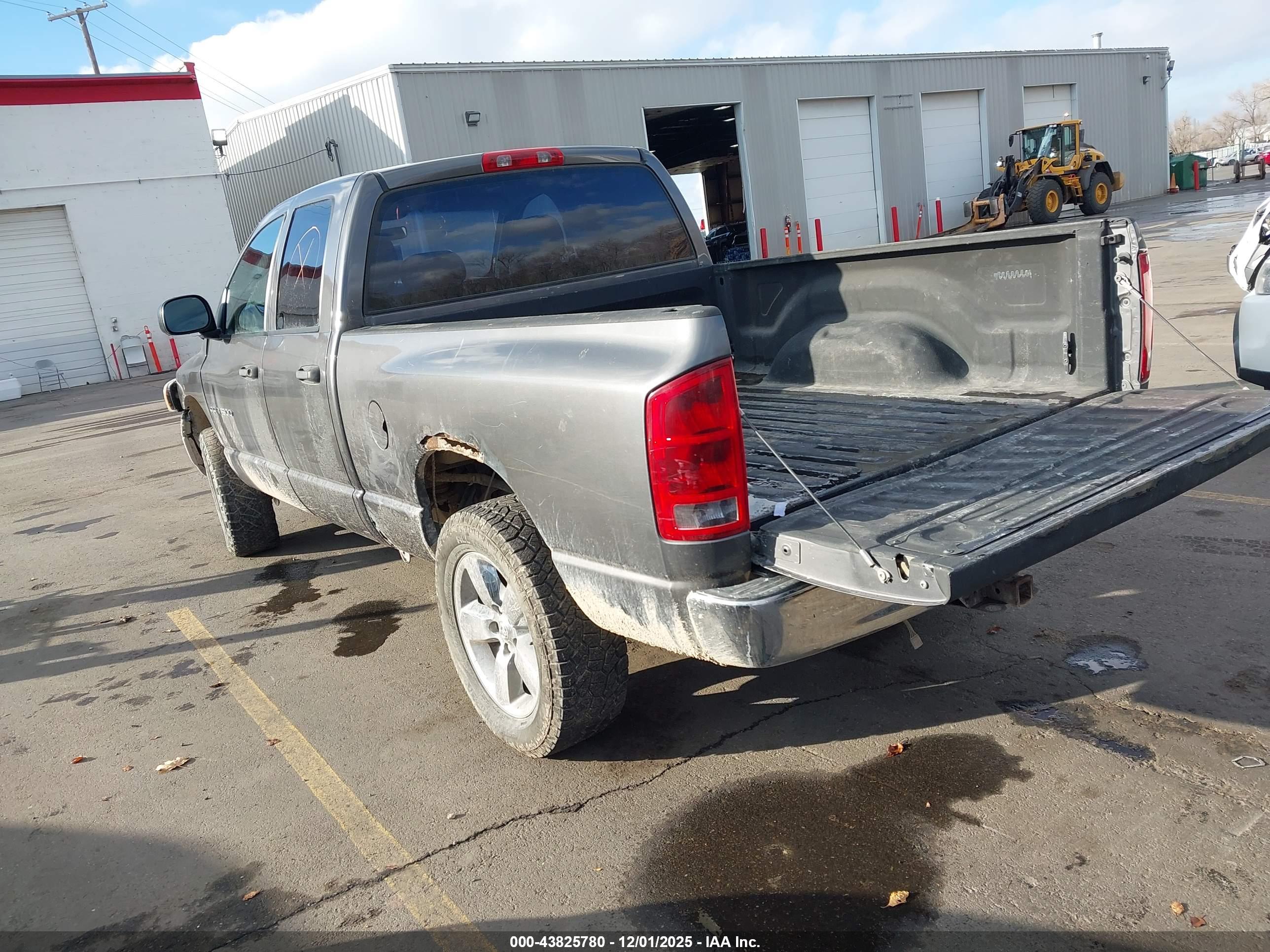 DODGE RAM image 3