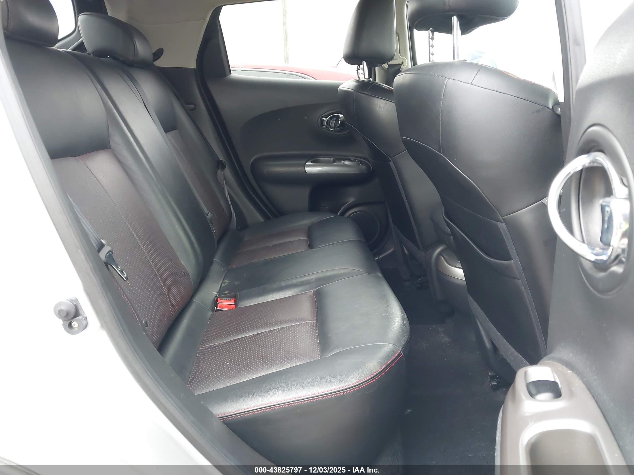 NISSAN JUKE image 8