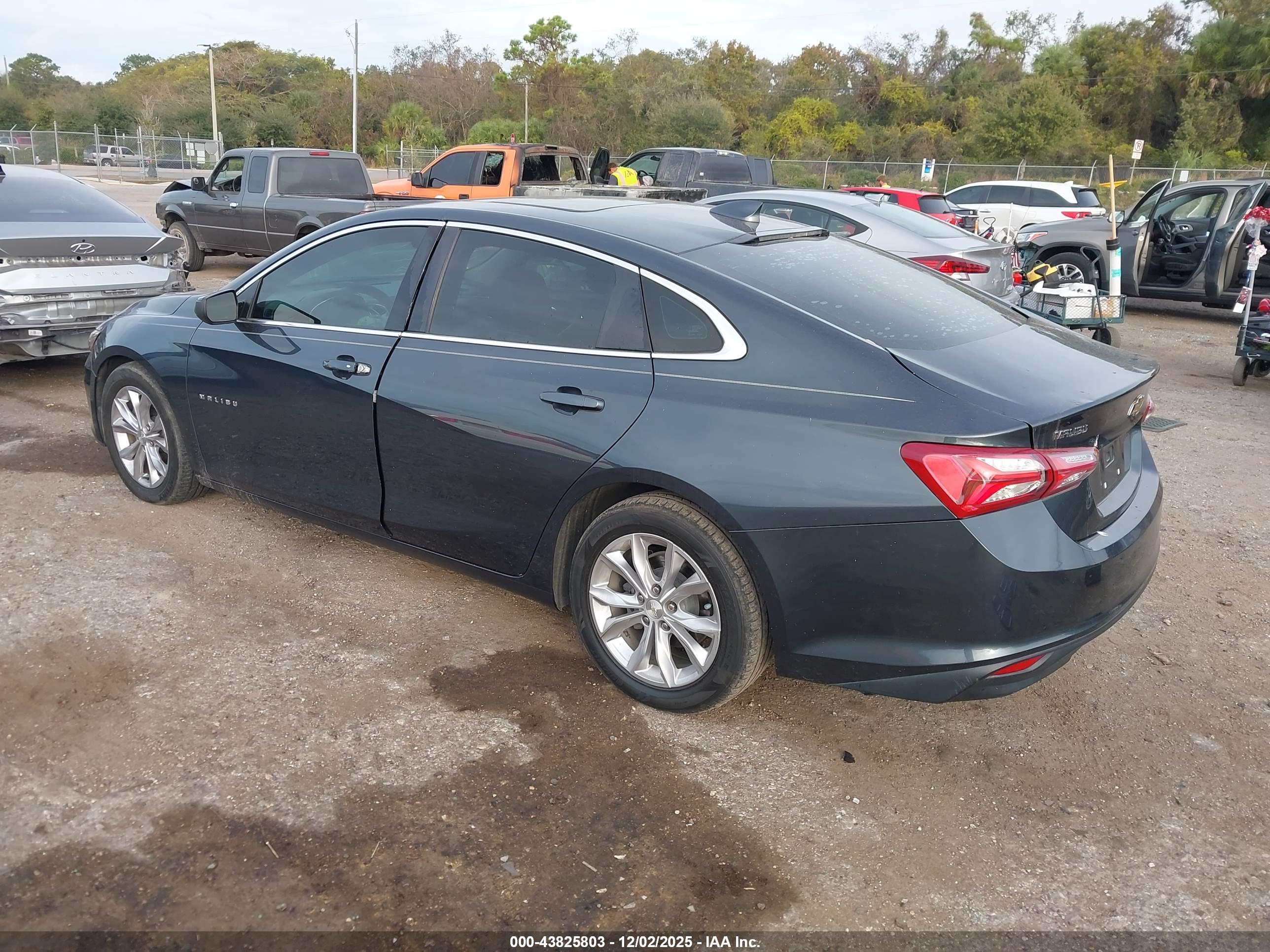 CHEVROLET MALIBU image 3