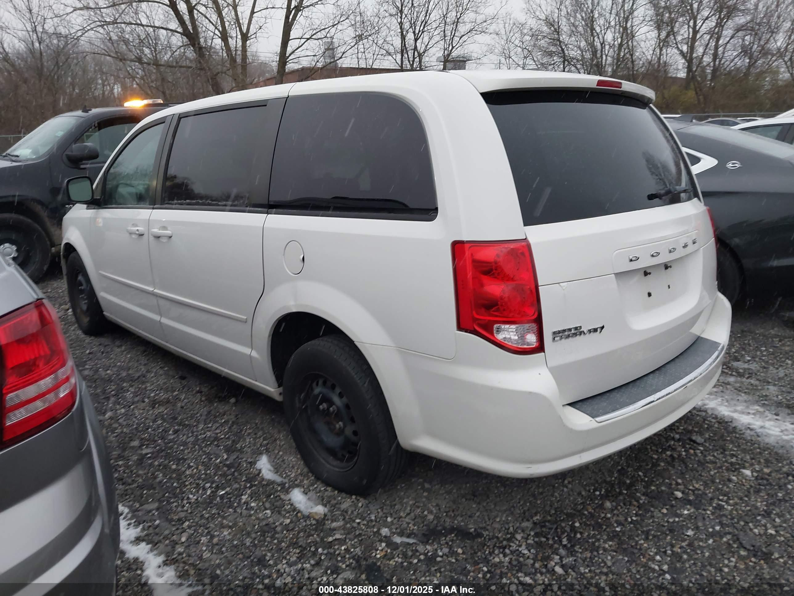 DODGE GRAND image 3