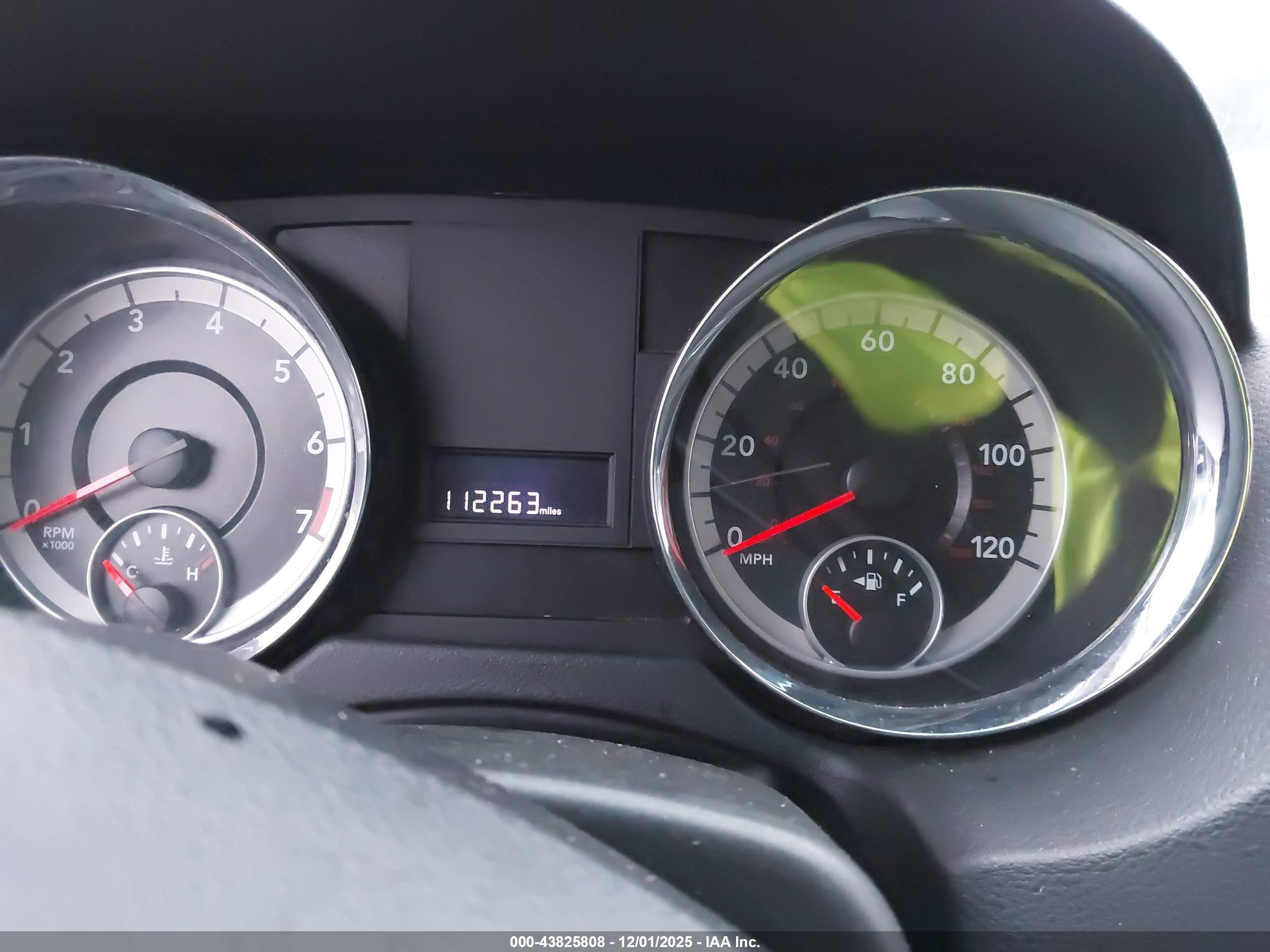 DODGE GRAND image 7
