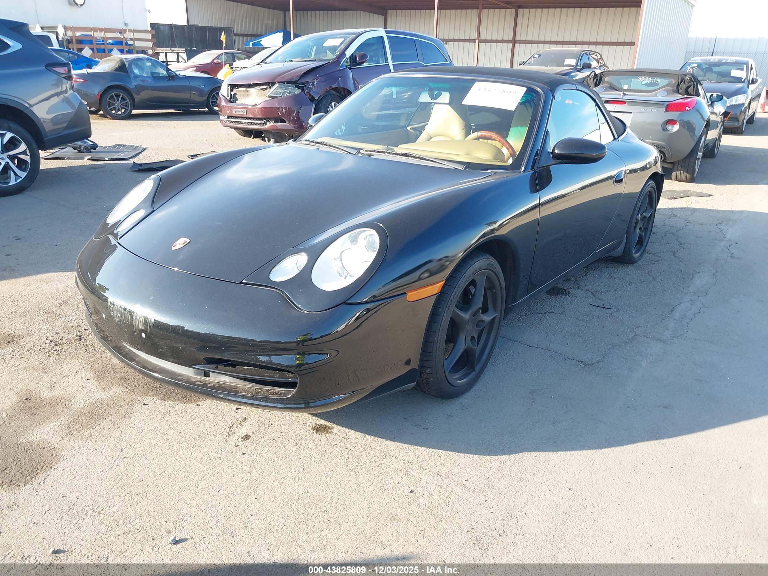 PORSCHE 911 image 2