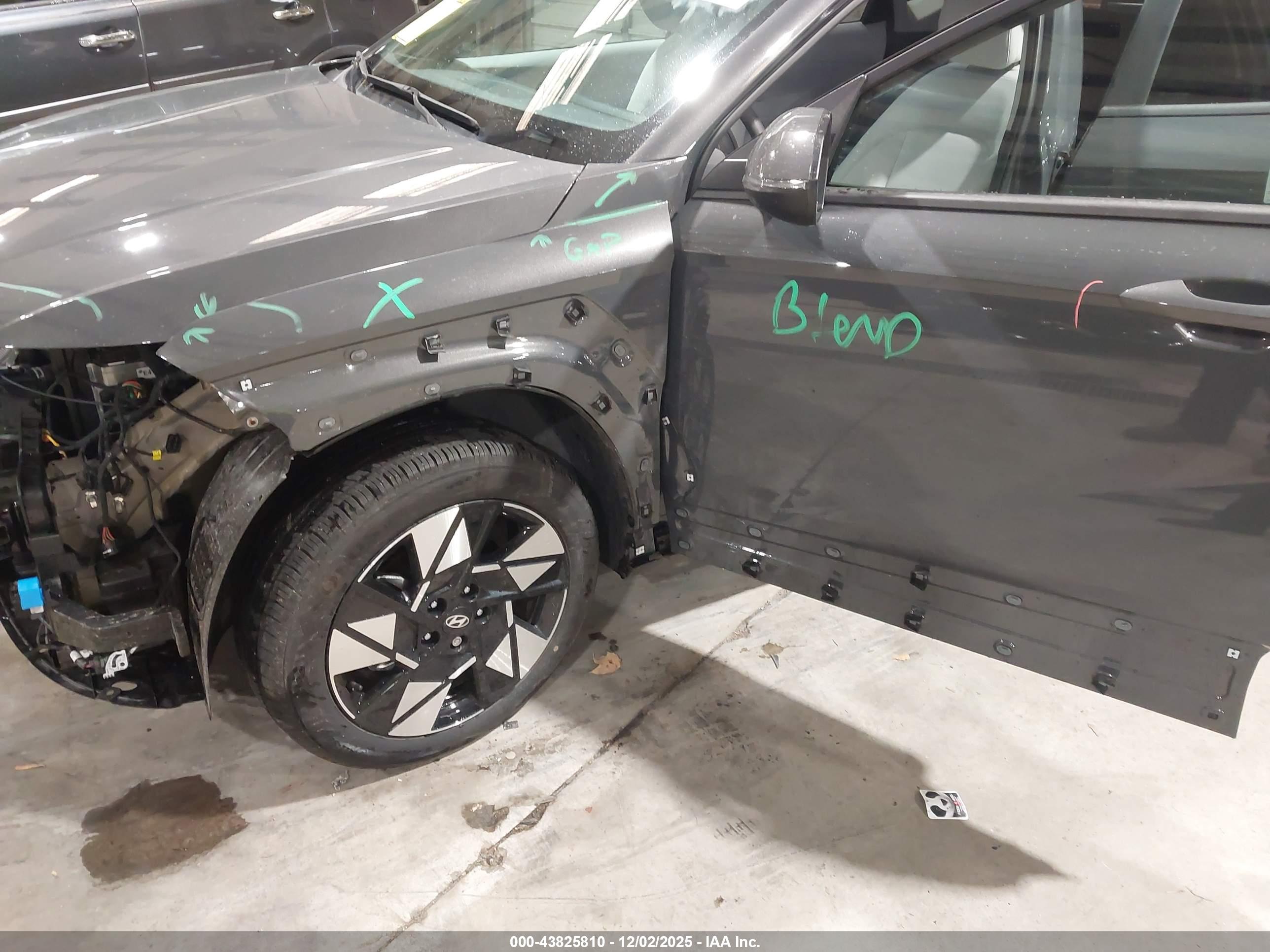 HYUNDAI KONA image 6