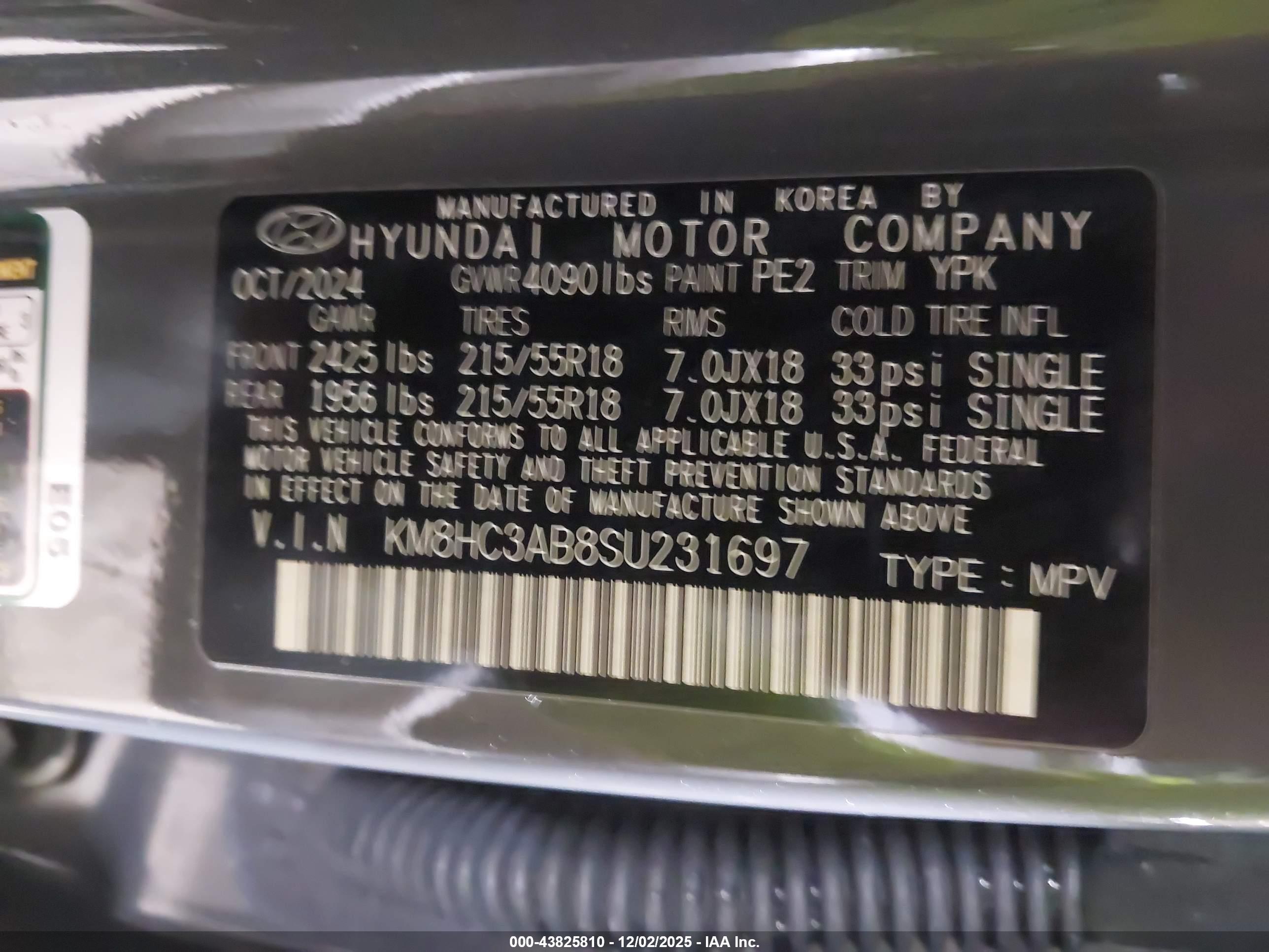 HYUNDAI KONA image 9
