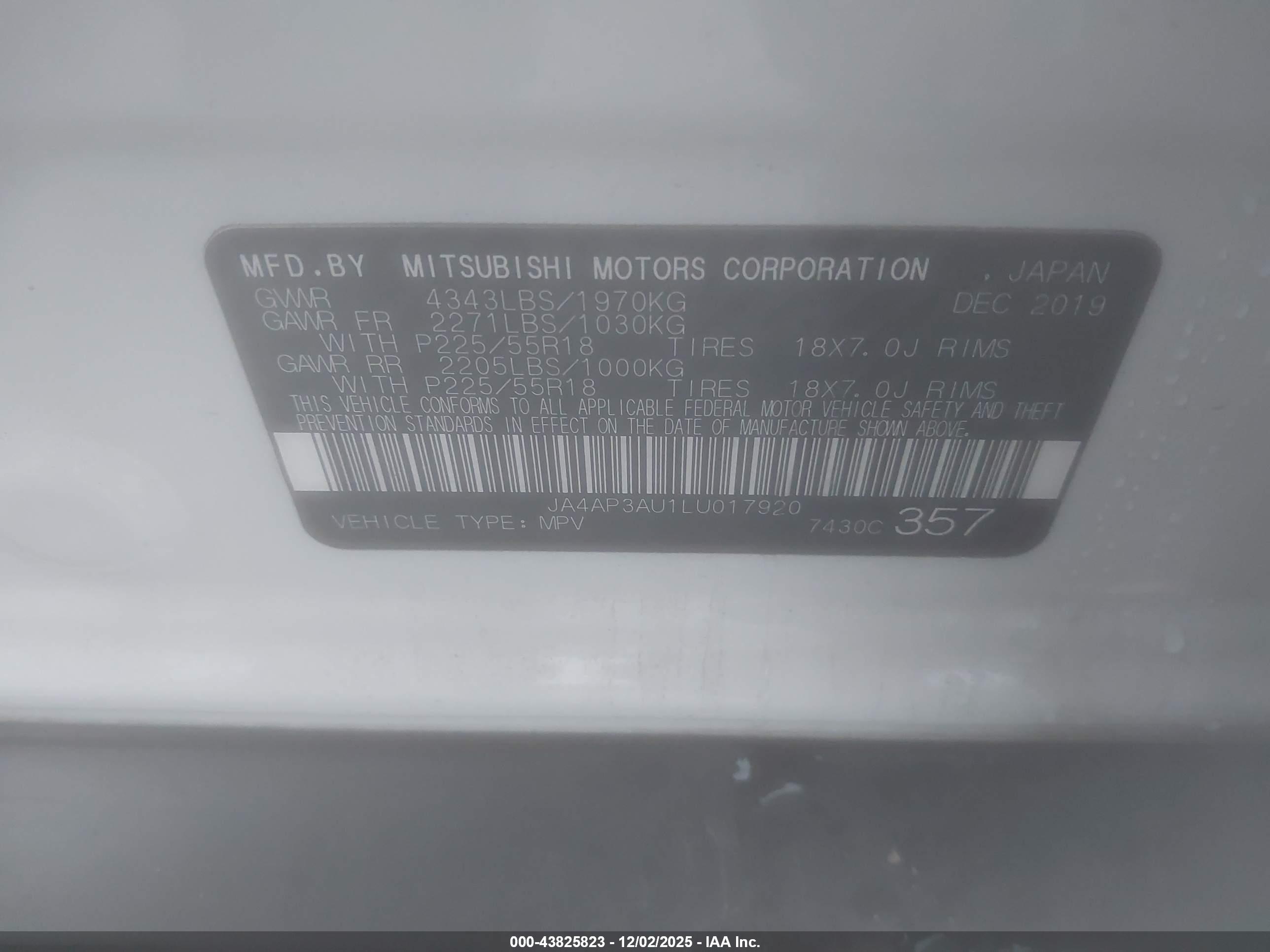 MITSUBISHI OUTLANDER image 9