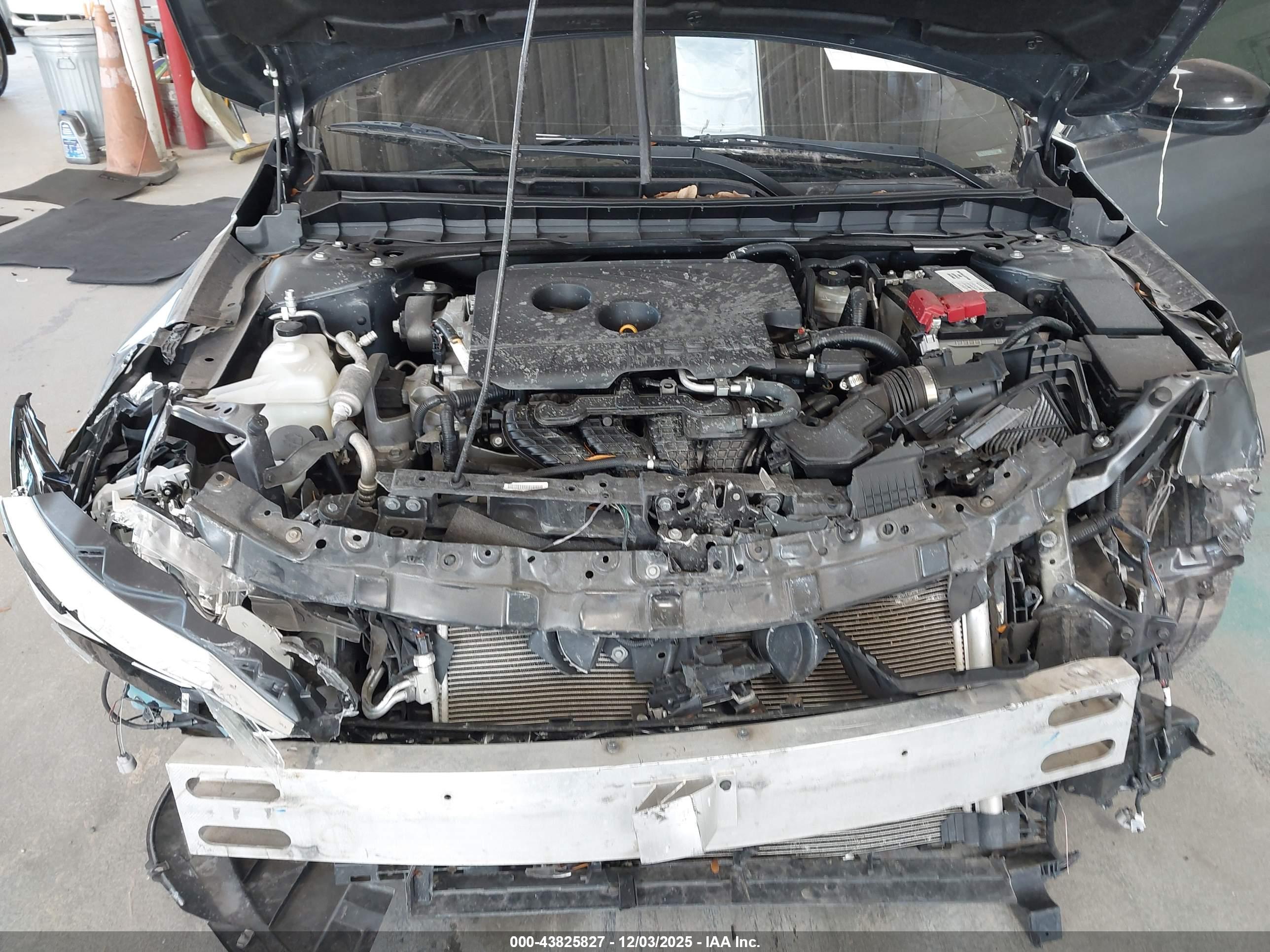 NISSAN ALTIMA image 10