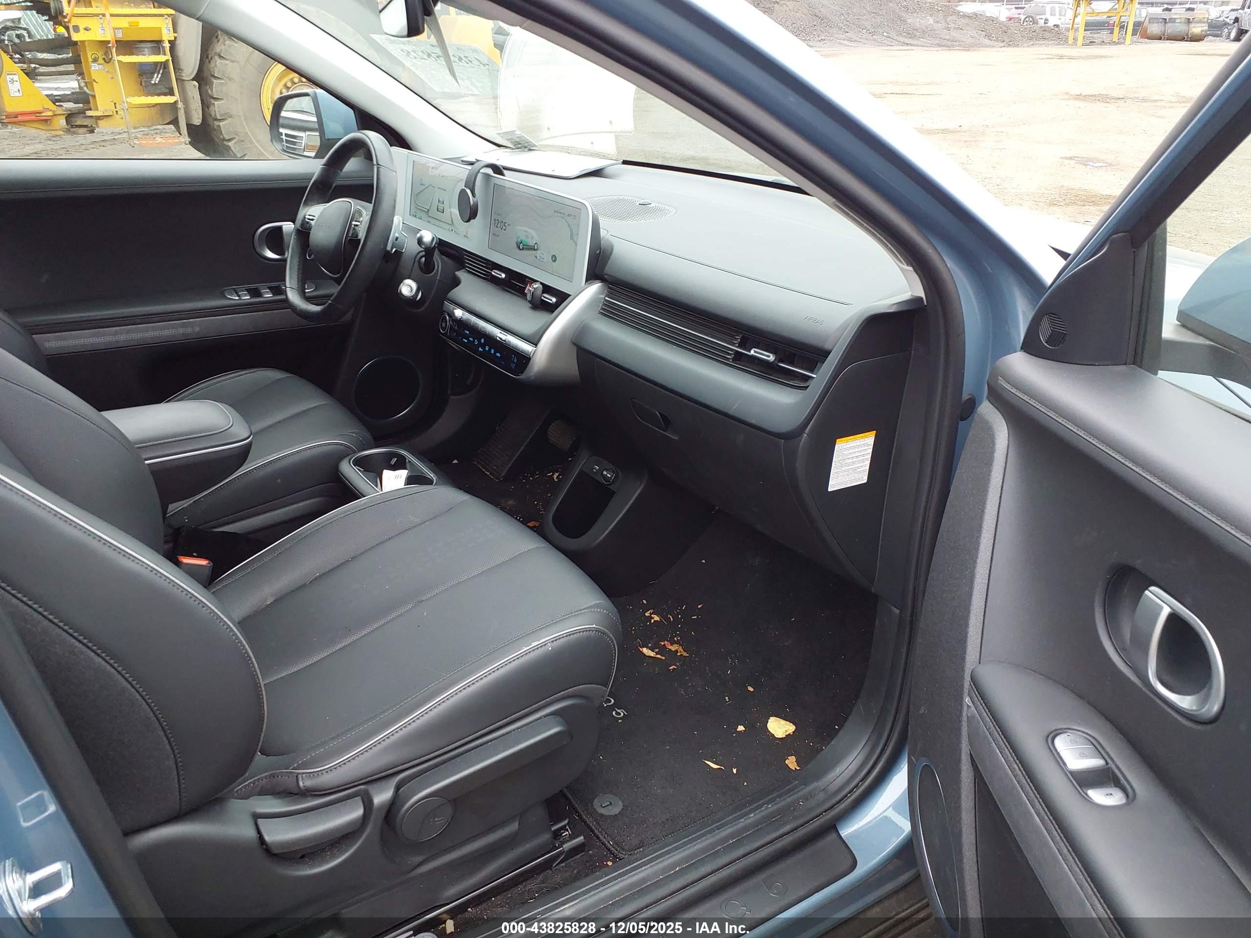 HYUNDAI IONIQ image 5