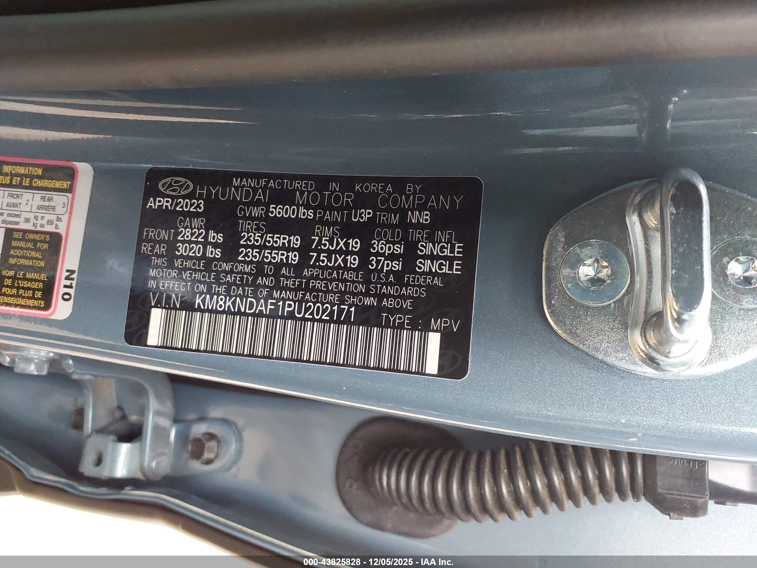 HYUNDAI IONIQ image 9