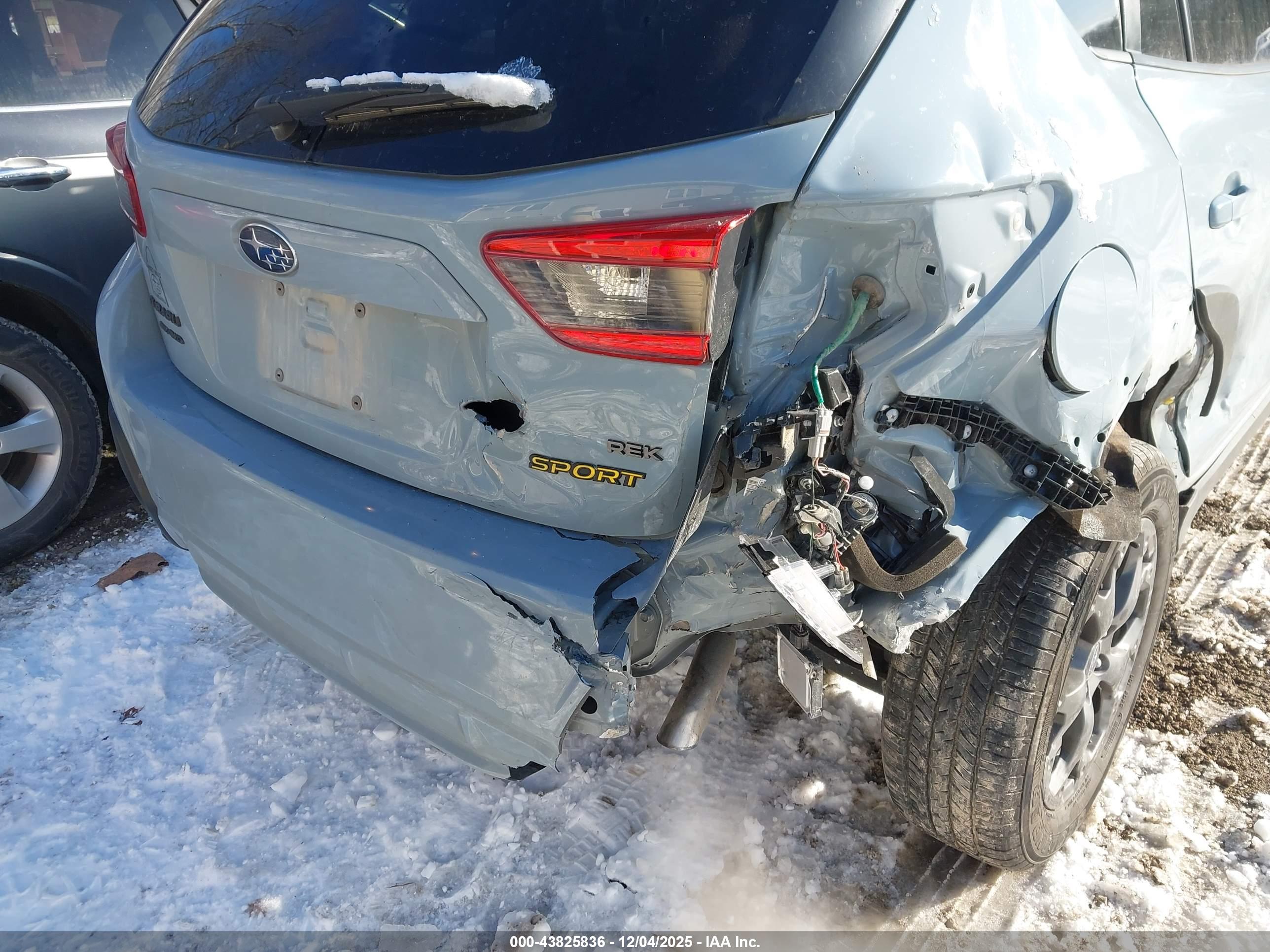 SUBARU CROSSTREK image 6