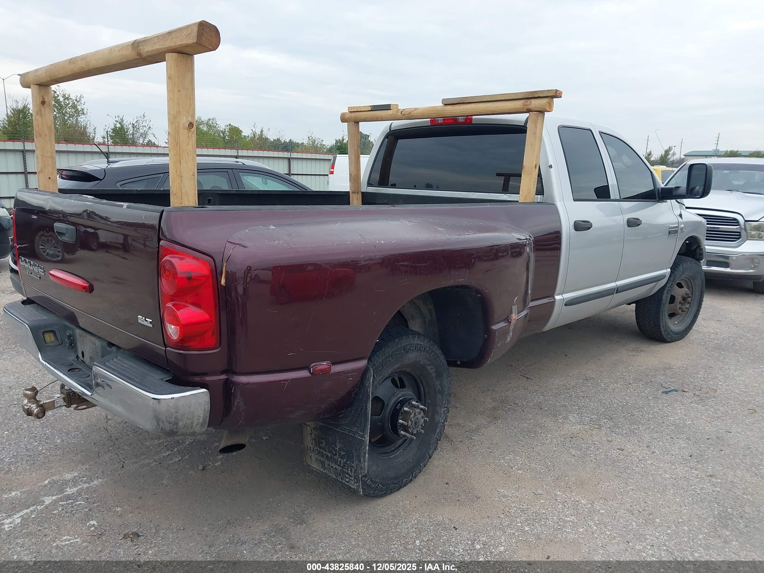 DODGE RAM image 4