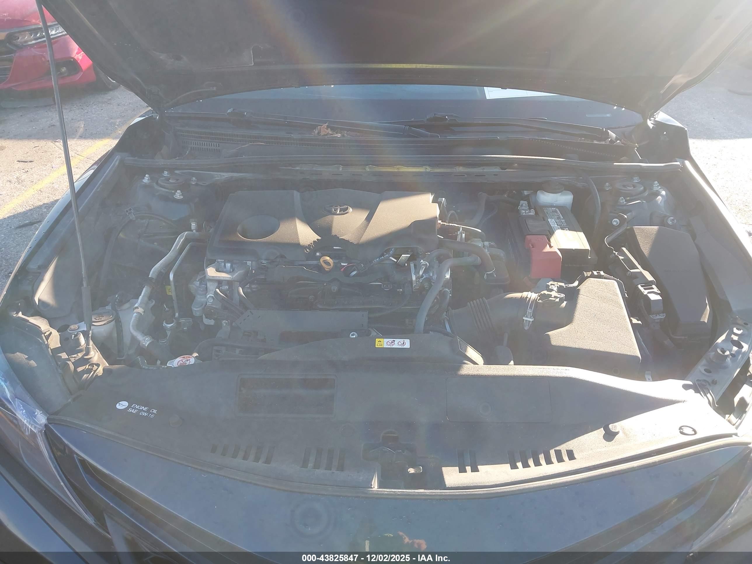 TOYOTA CAMRY image 10