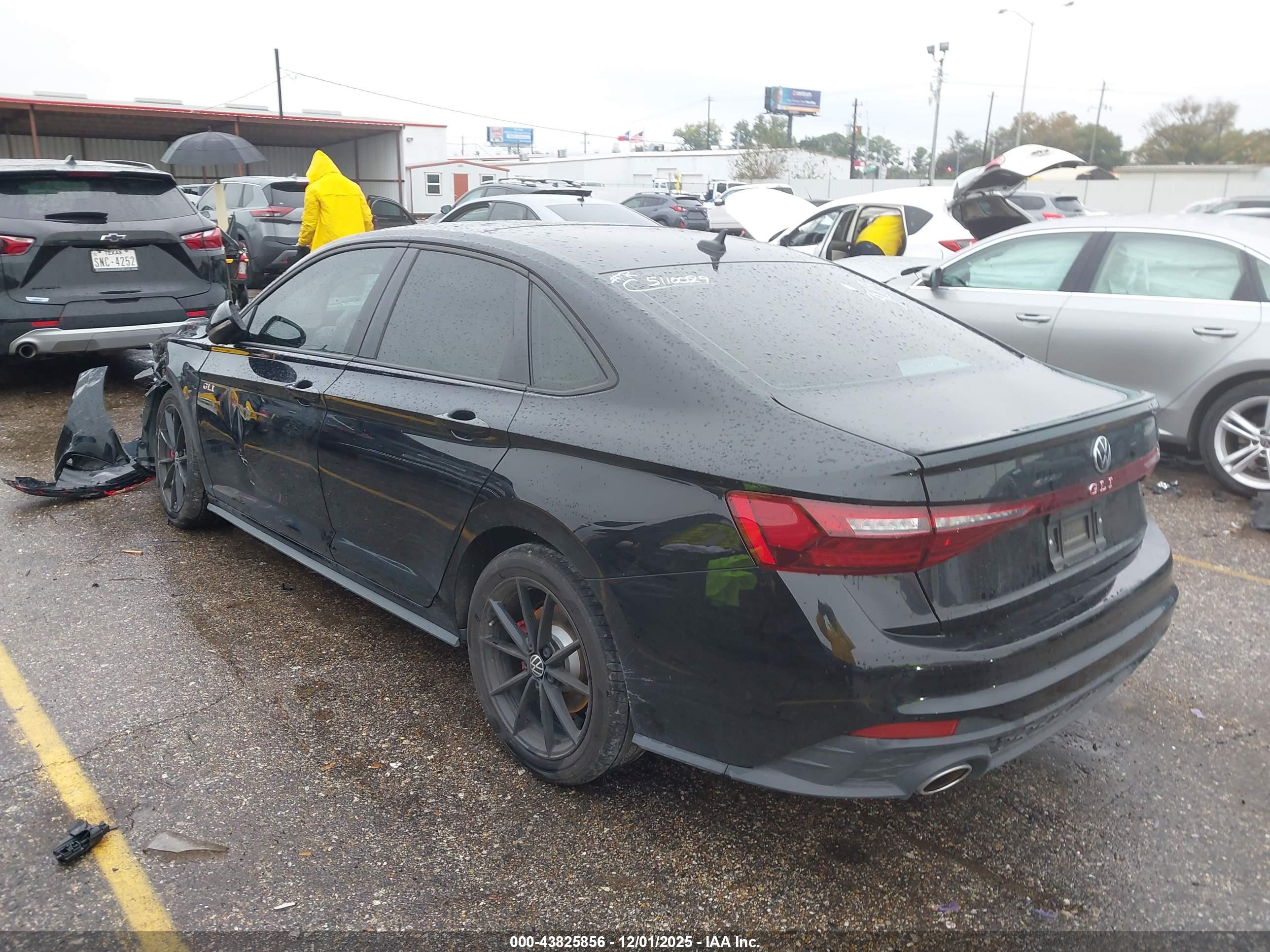 VOLKSWAGEN JETTA image 3