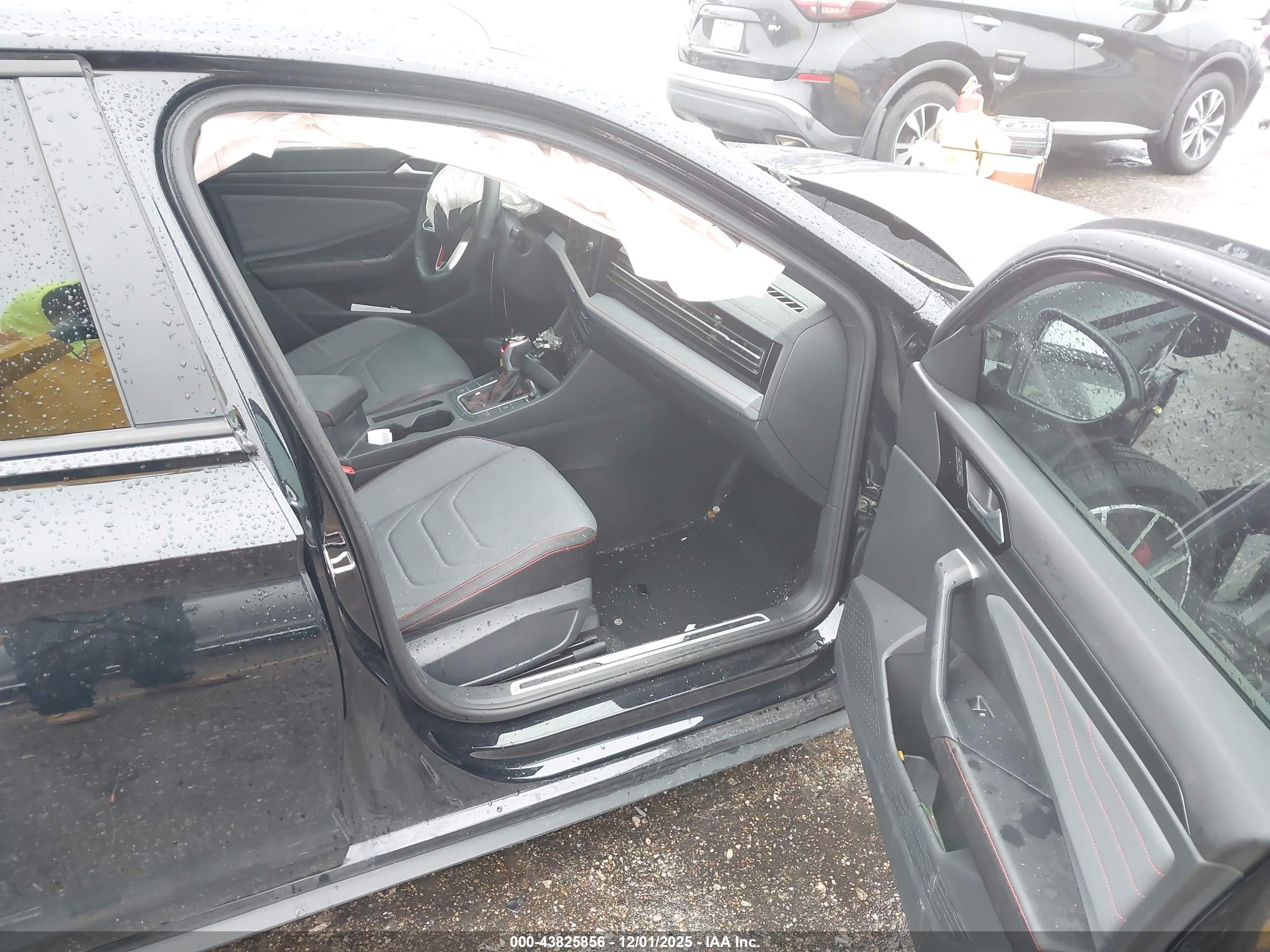 VOLKSWAGEN JETTA image 5