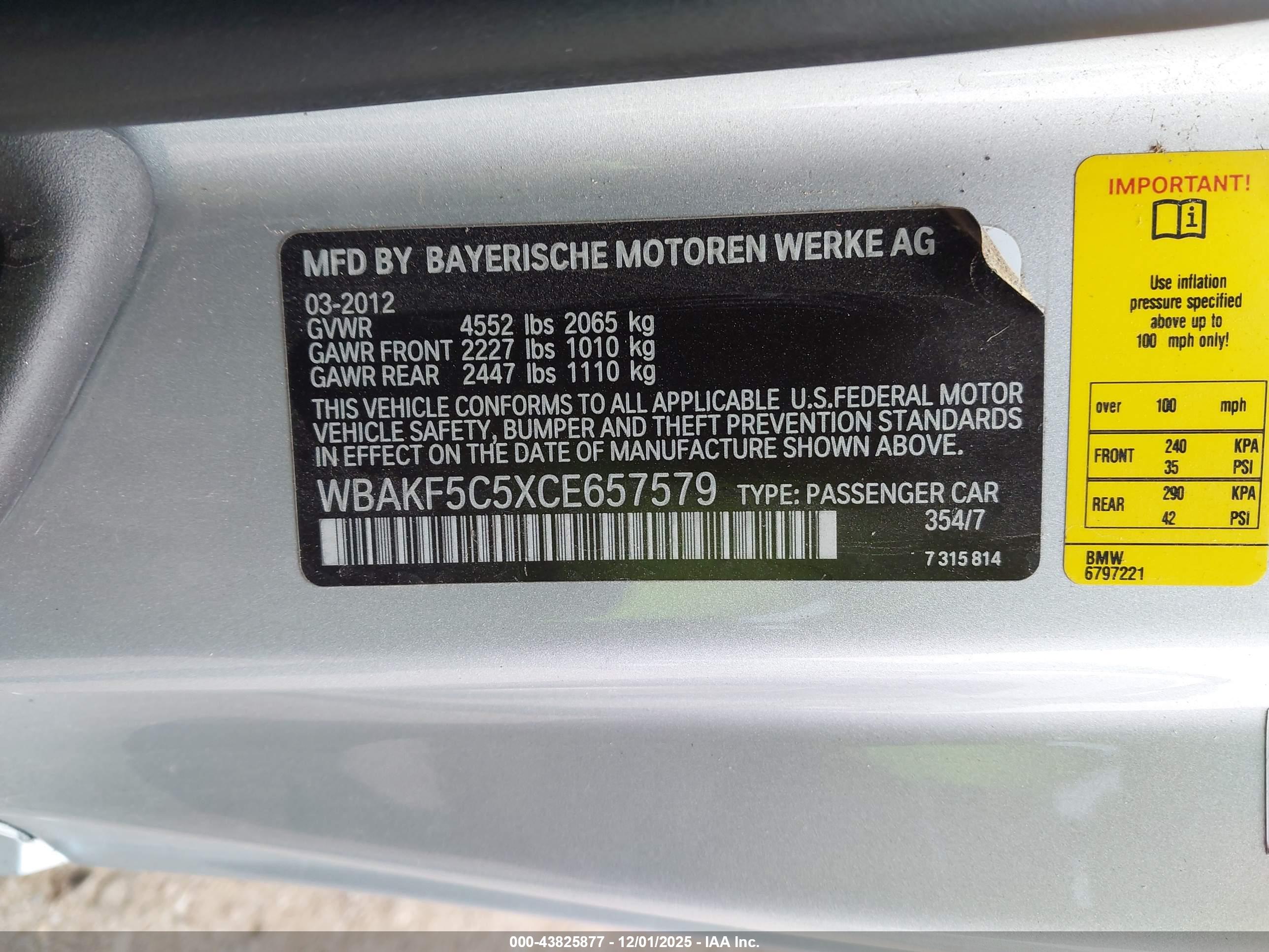BMW 328I image 9