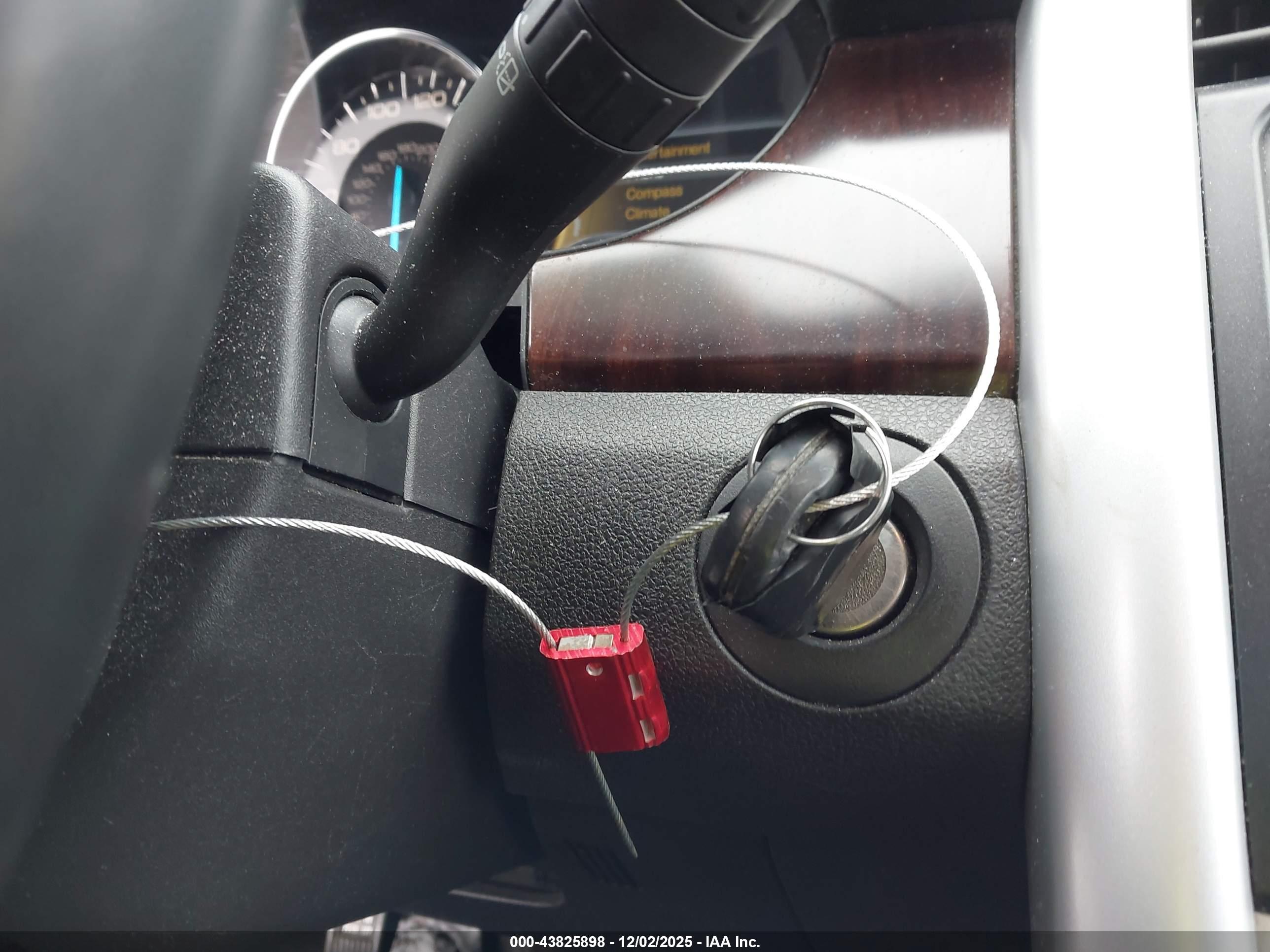 FORD EDGE image 11