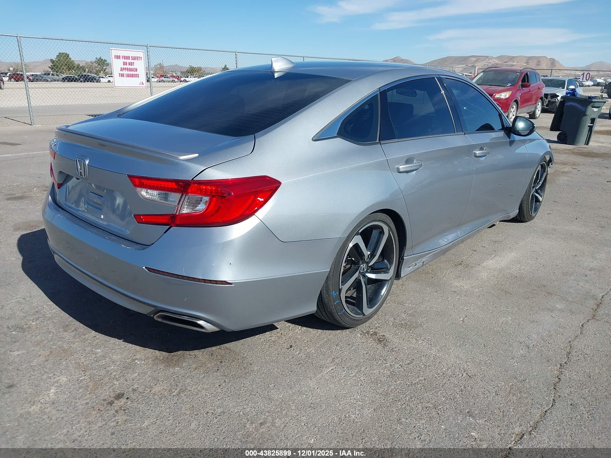 HONDA ACCORD image 4