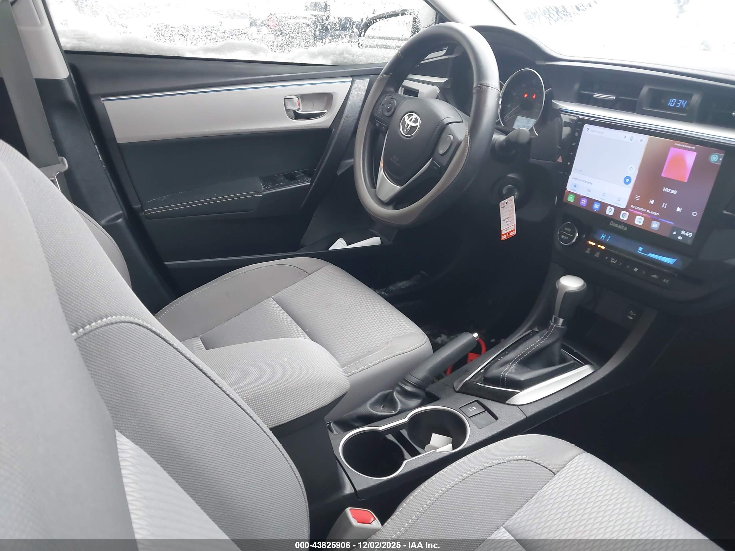 TOYOTA COROLLA image 5