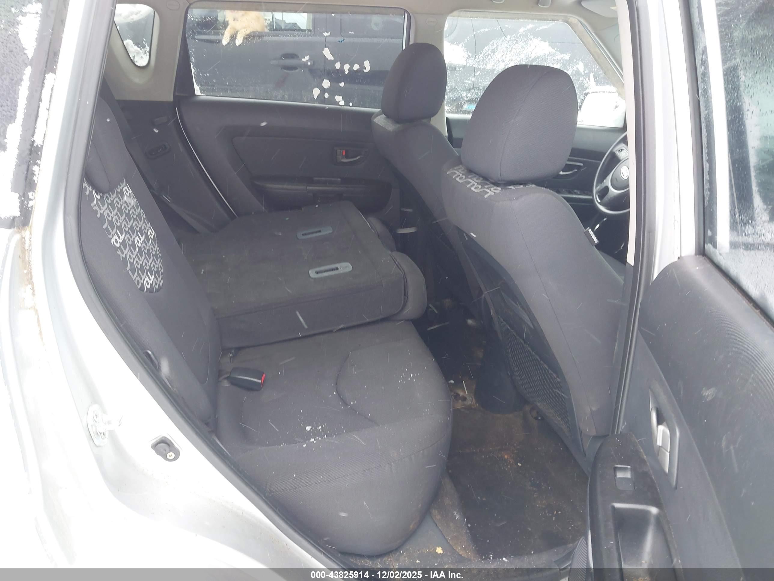 KIA SOUL image 8