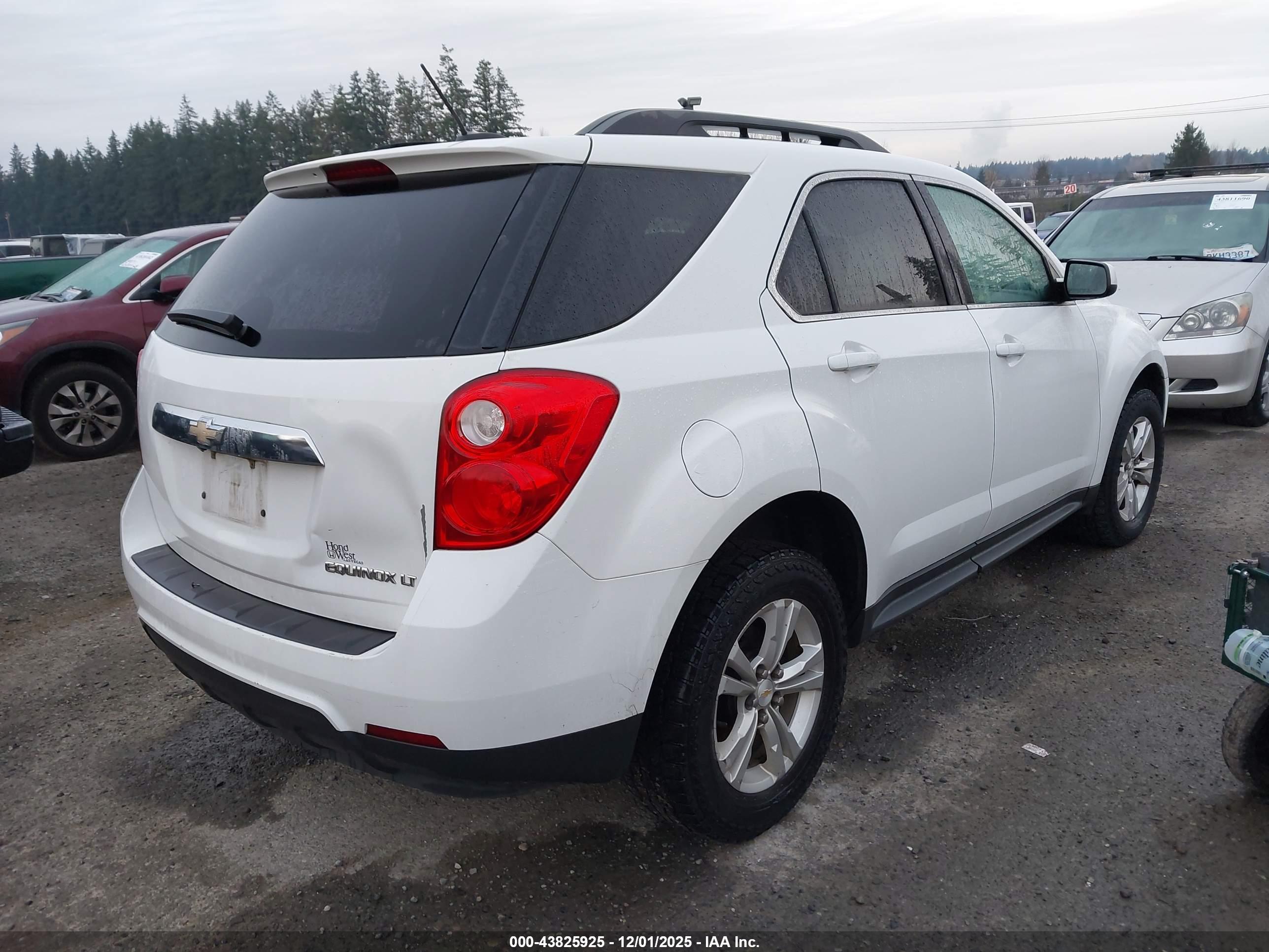 CHEVROLET EQUINOX image 4