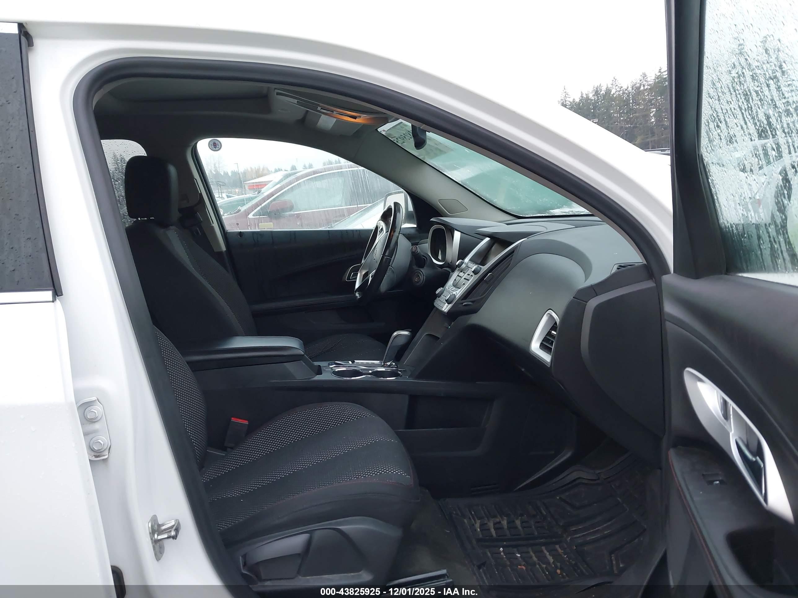 CHEVROLET EQUINOX image 5
