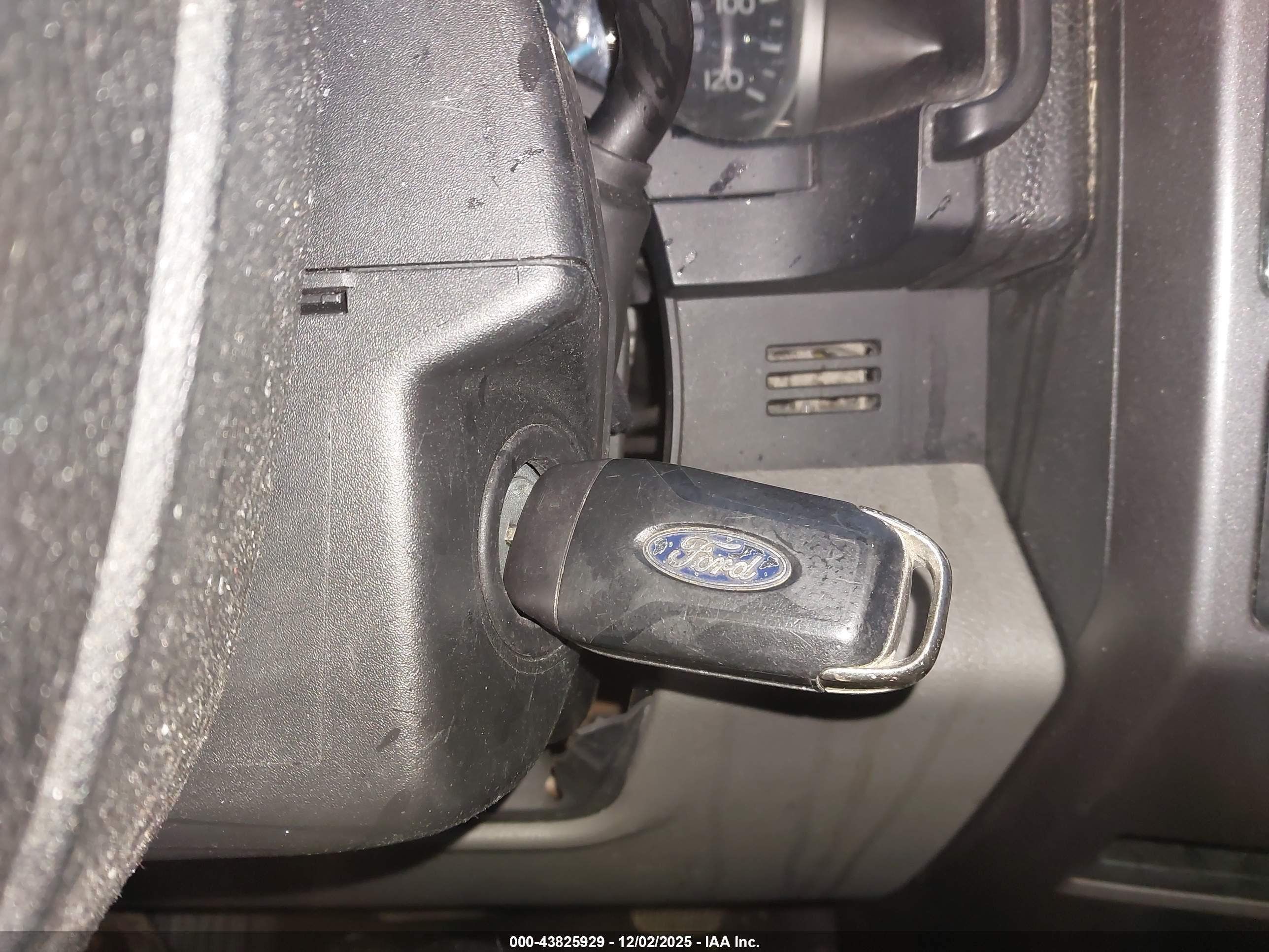 FORD F-150 image 11