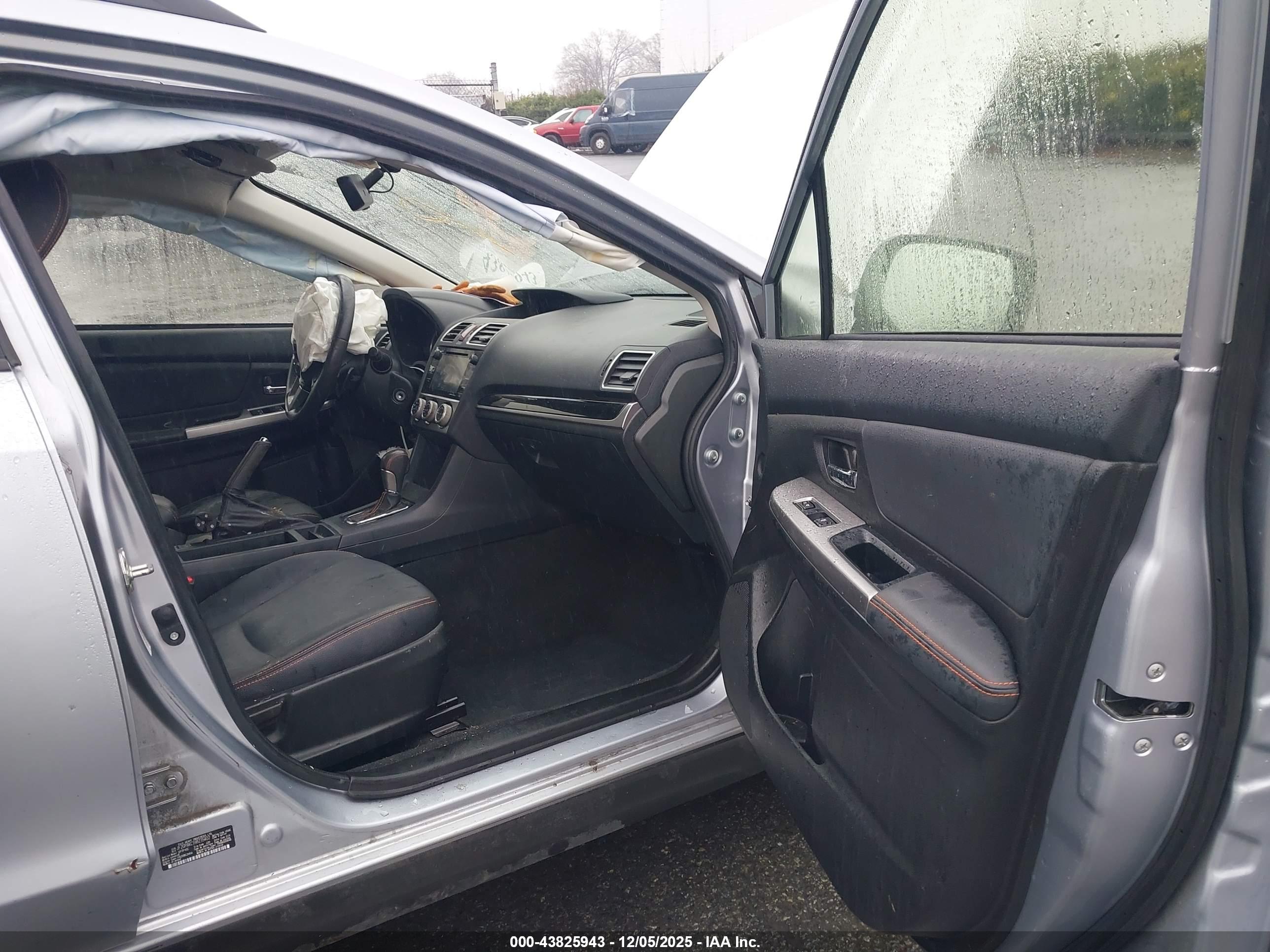 SUBARU CROSSTREK image 5
