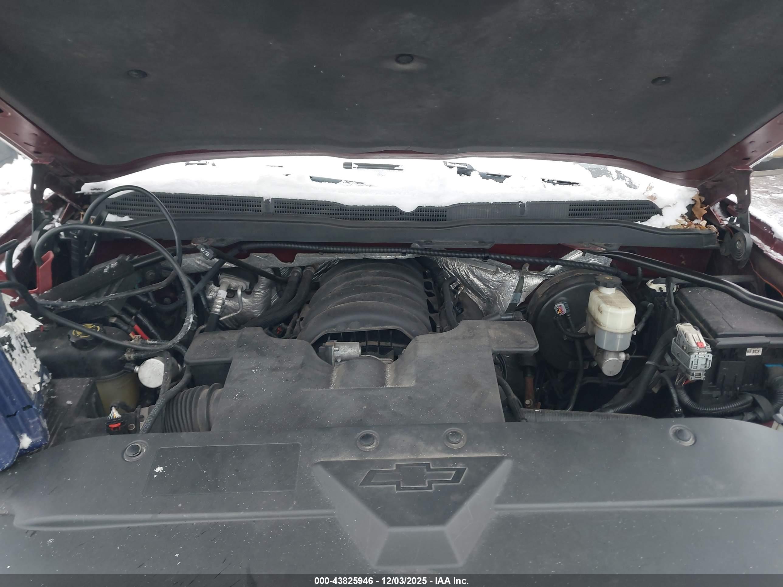 CHEVROLET SILVERADO image 10