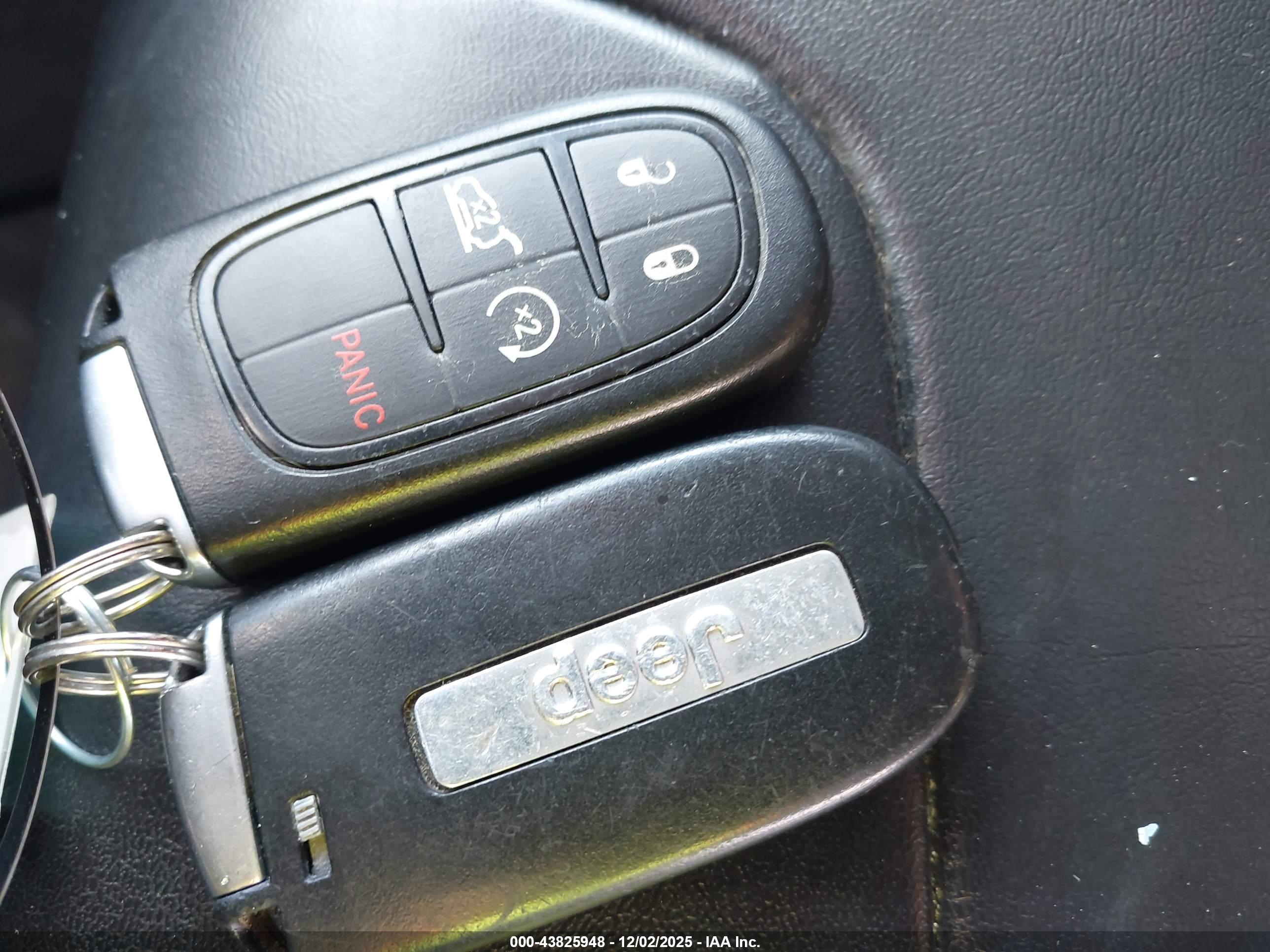 JEEP CHEROKEE image 11