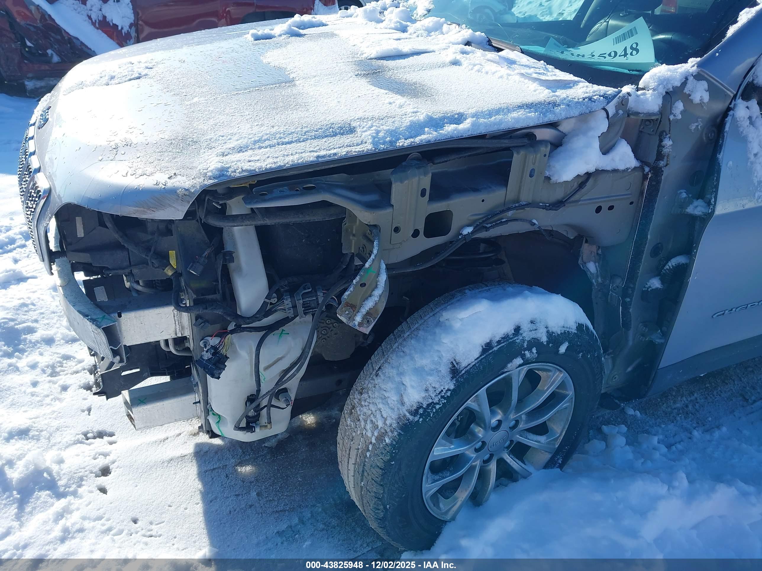 JEEP CHEROKEE image 6