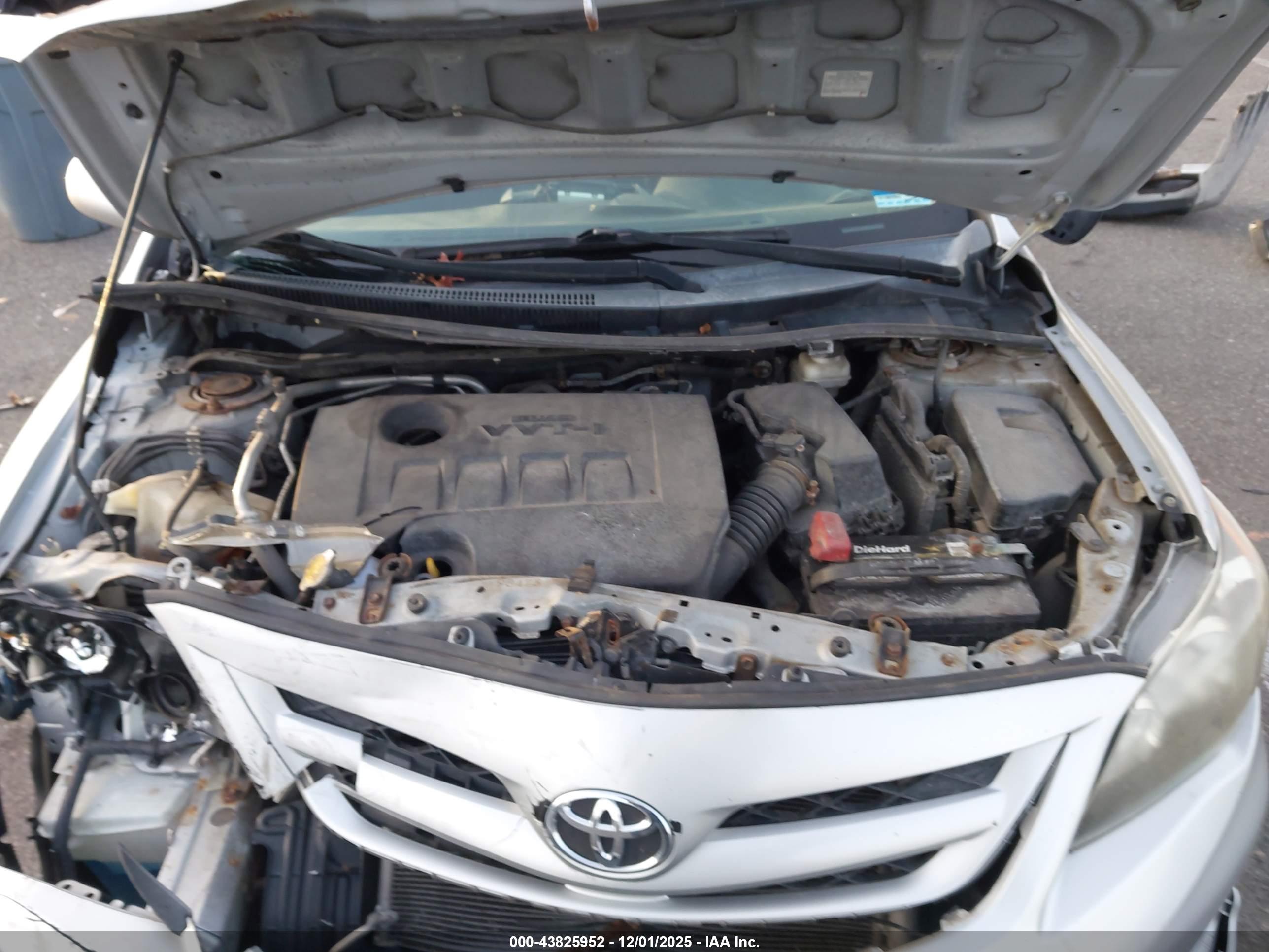 TOYOTA COROLLA image 10