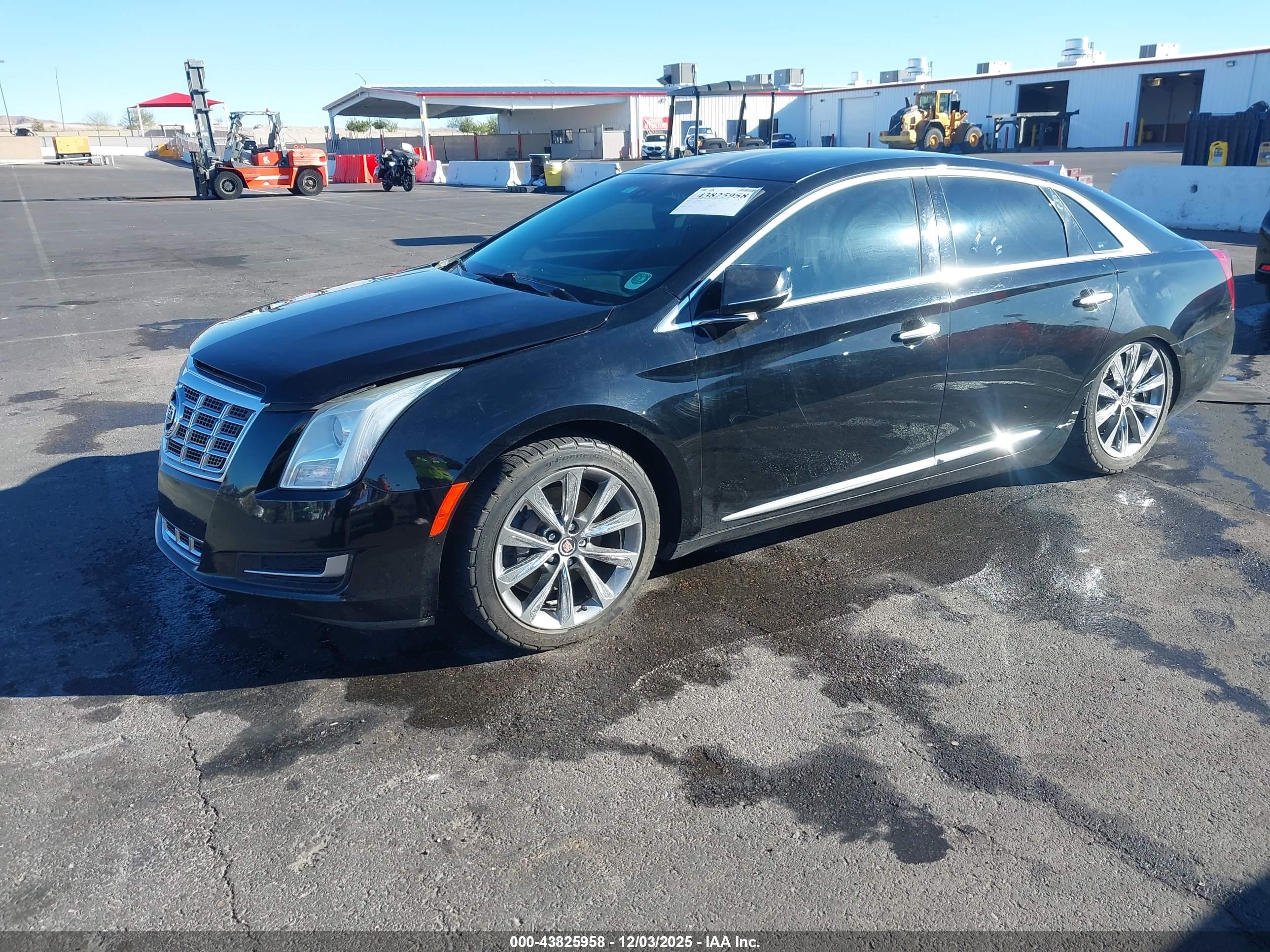 CADILLAC XTS image 2