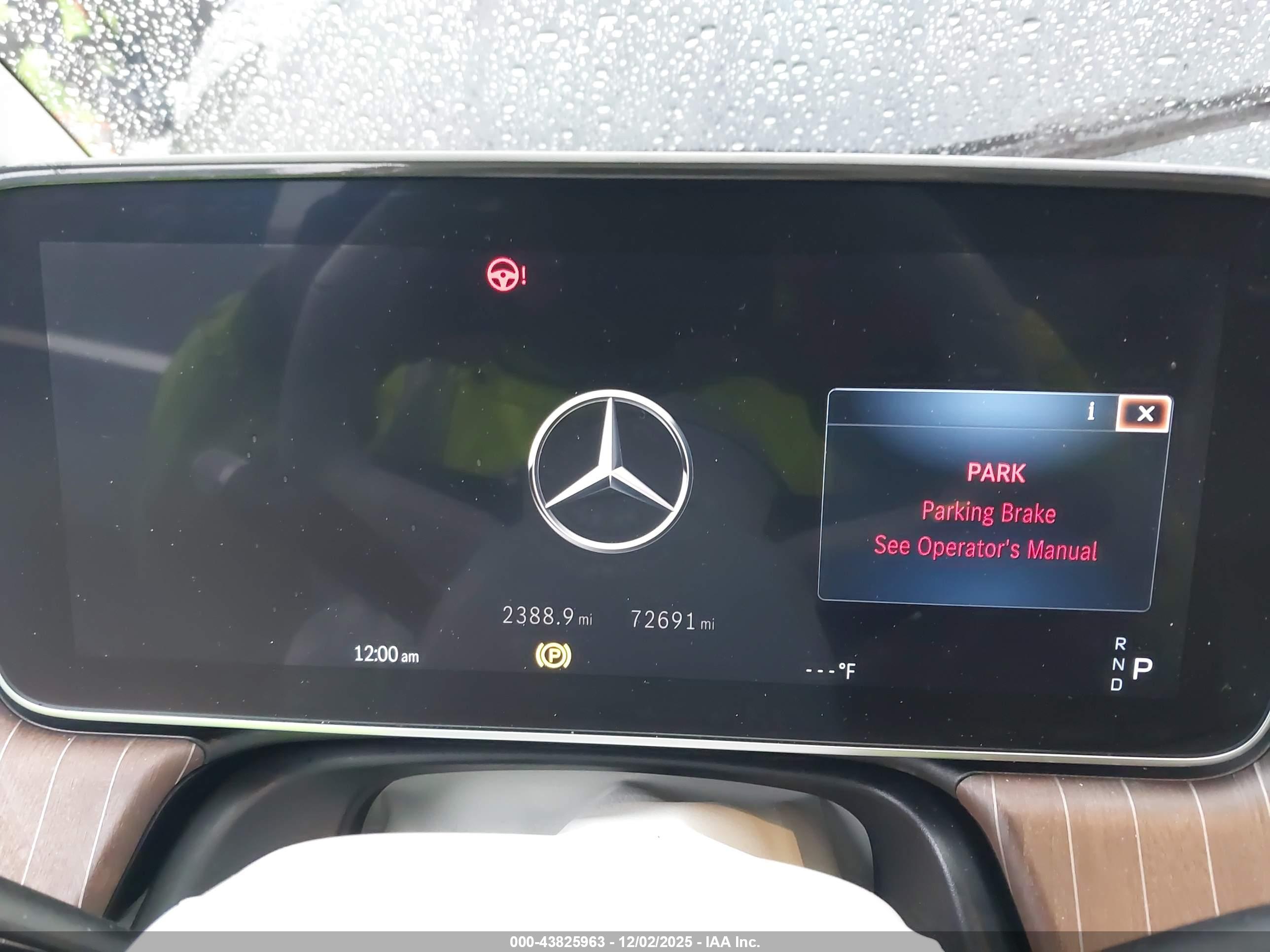 MERCEDES-BENZ EQS image 7